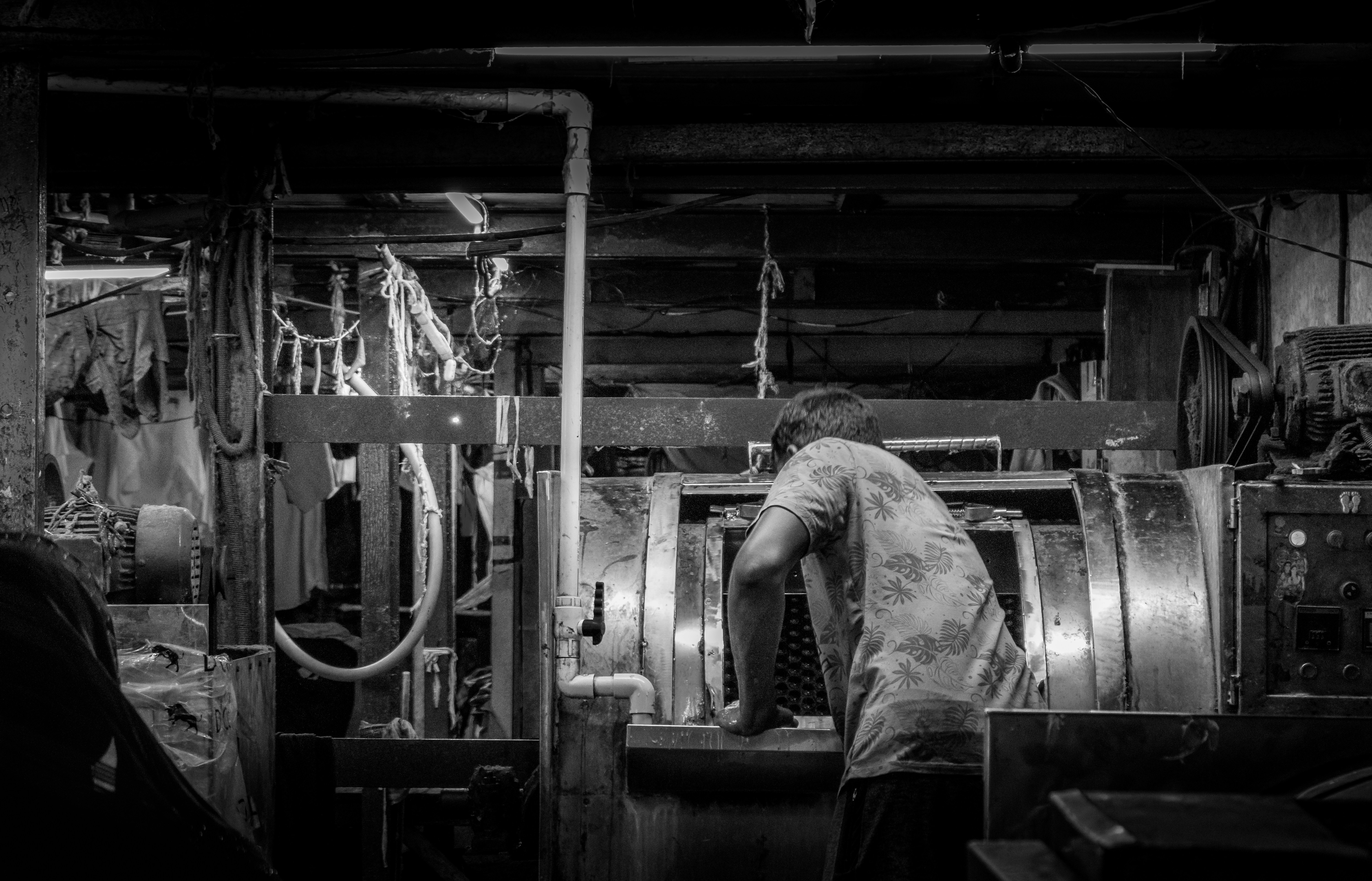 garment machinery maintenance