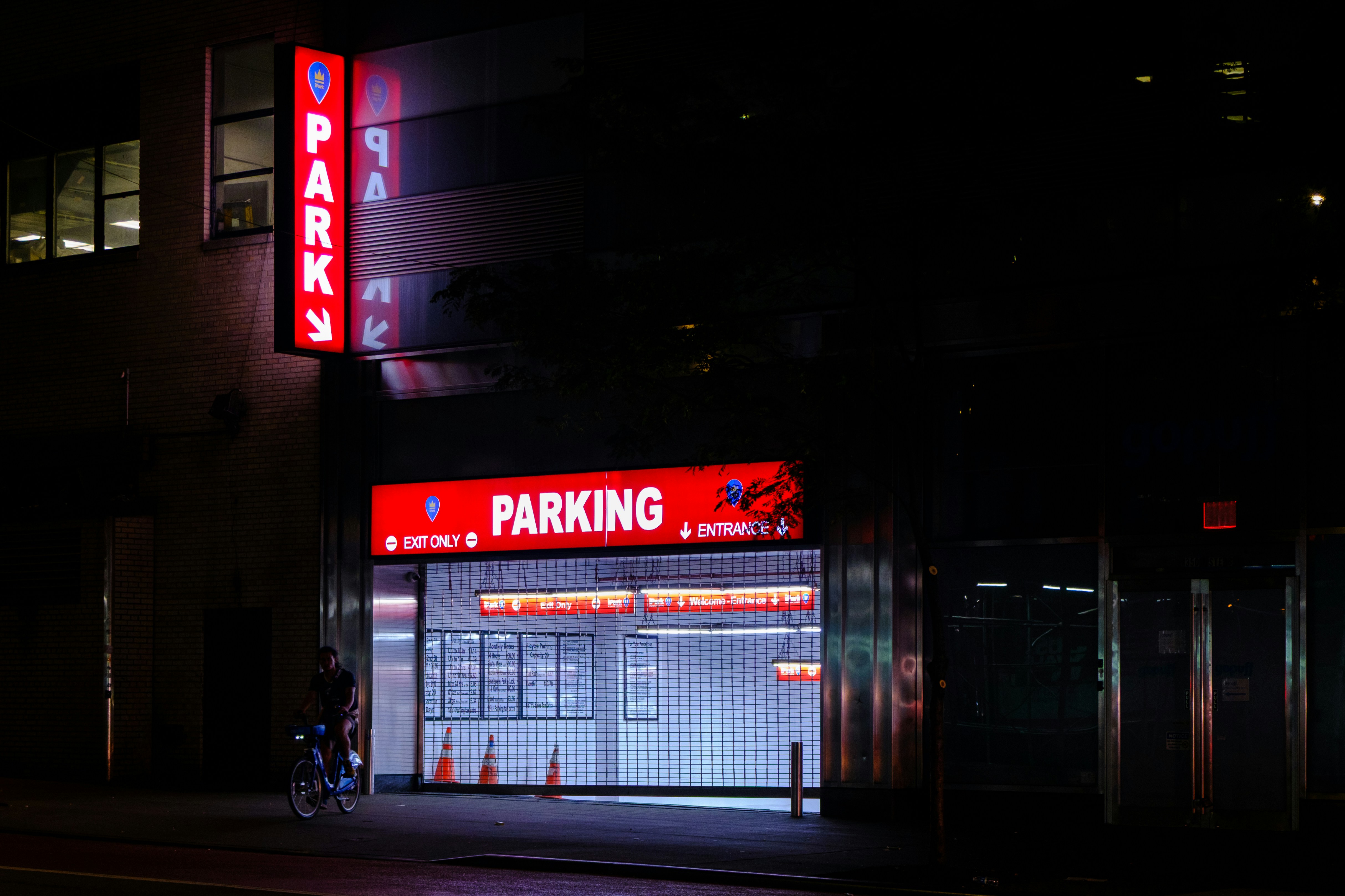 룸포원더 그라운드시소 이스트 주차 요금 및 관람 소요 시간 이미지2