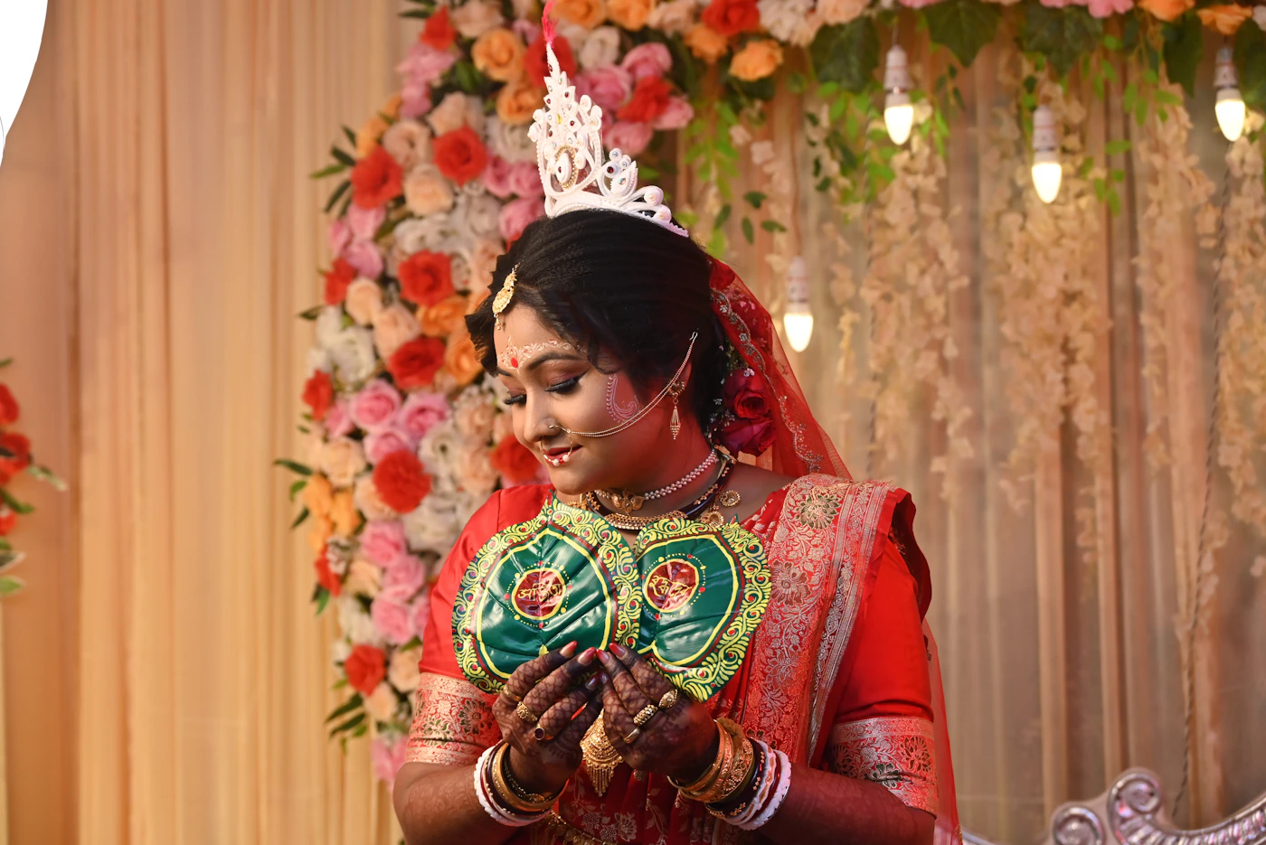 Indian bride wearing traditional wedding jewellery