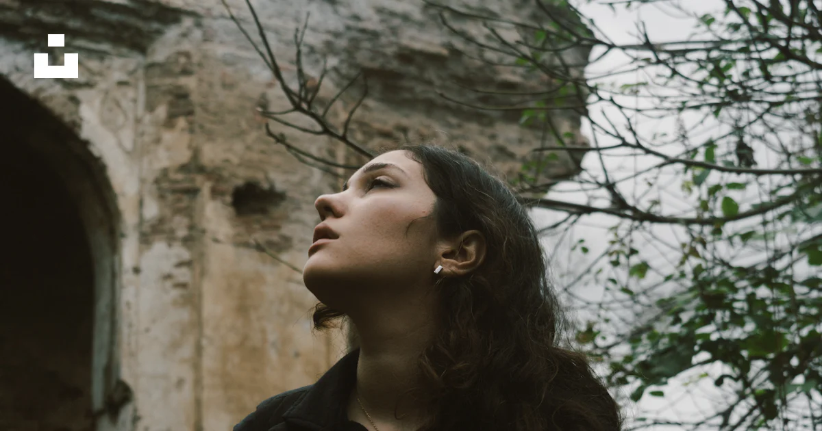 Young woman looking up near old ruins photo – Free Trees Image on Unsplash