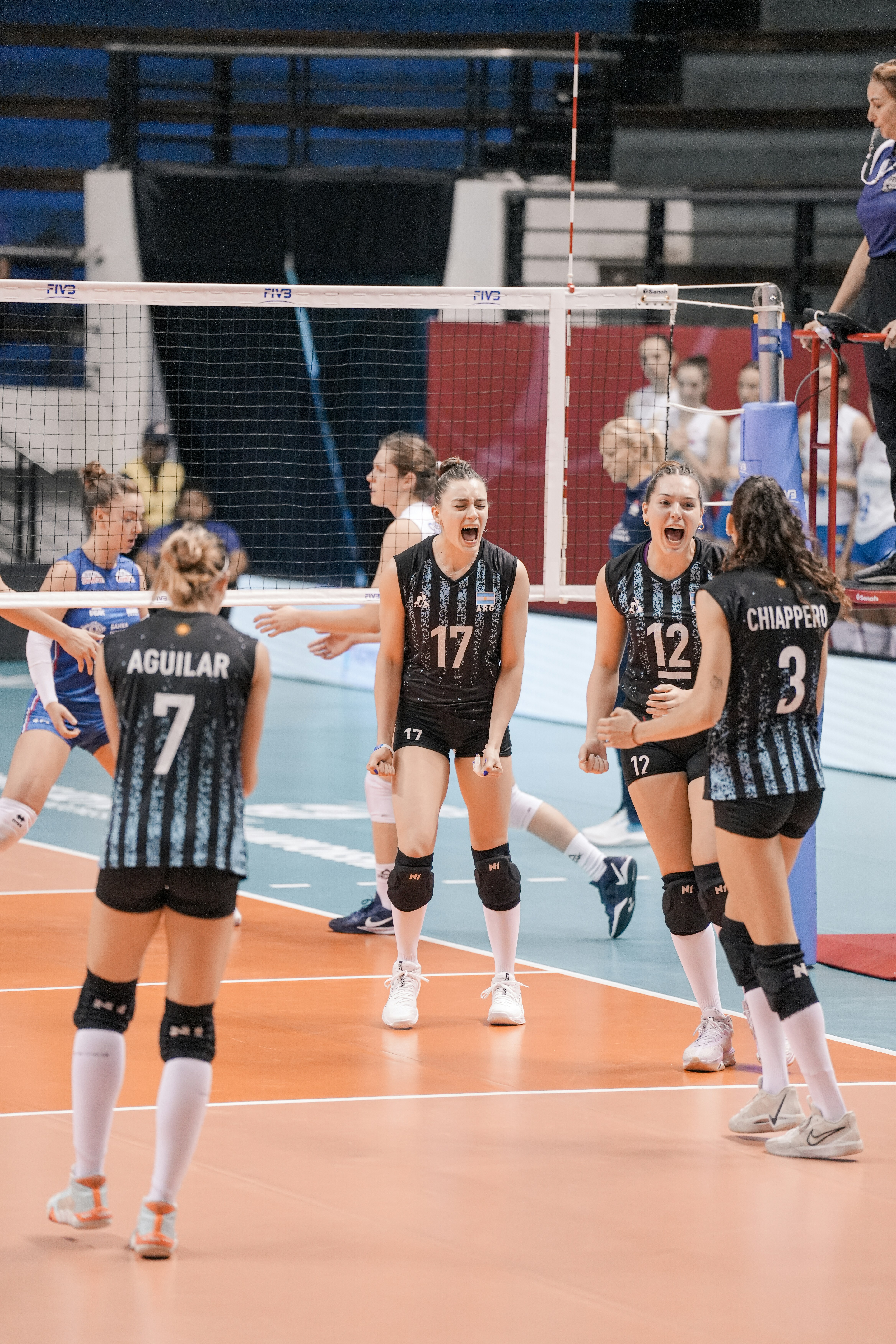 [hikaye] : "Profesyonel" oyun yöneticisi bir...