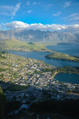 Queenstown mountains and Lake Wakatipu