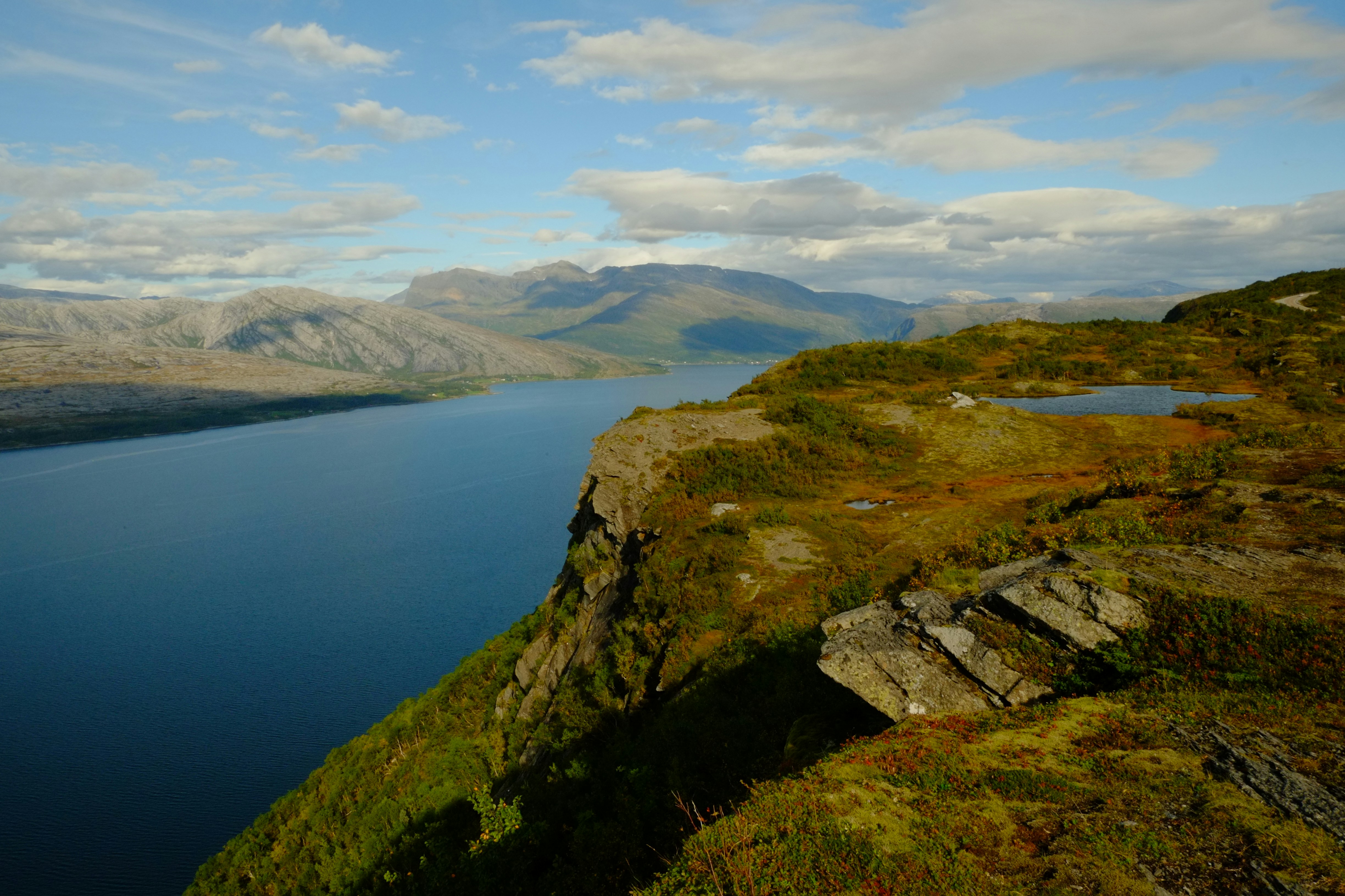 Photo by bernhardbar