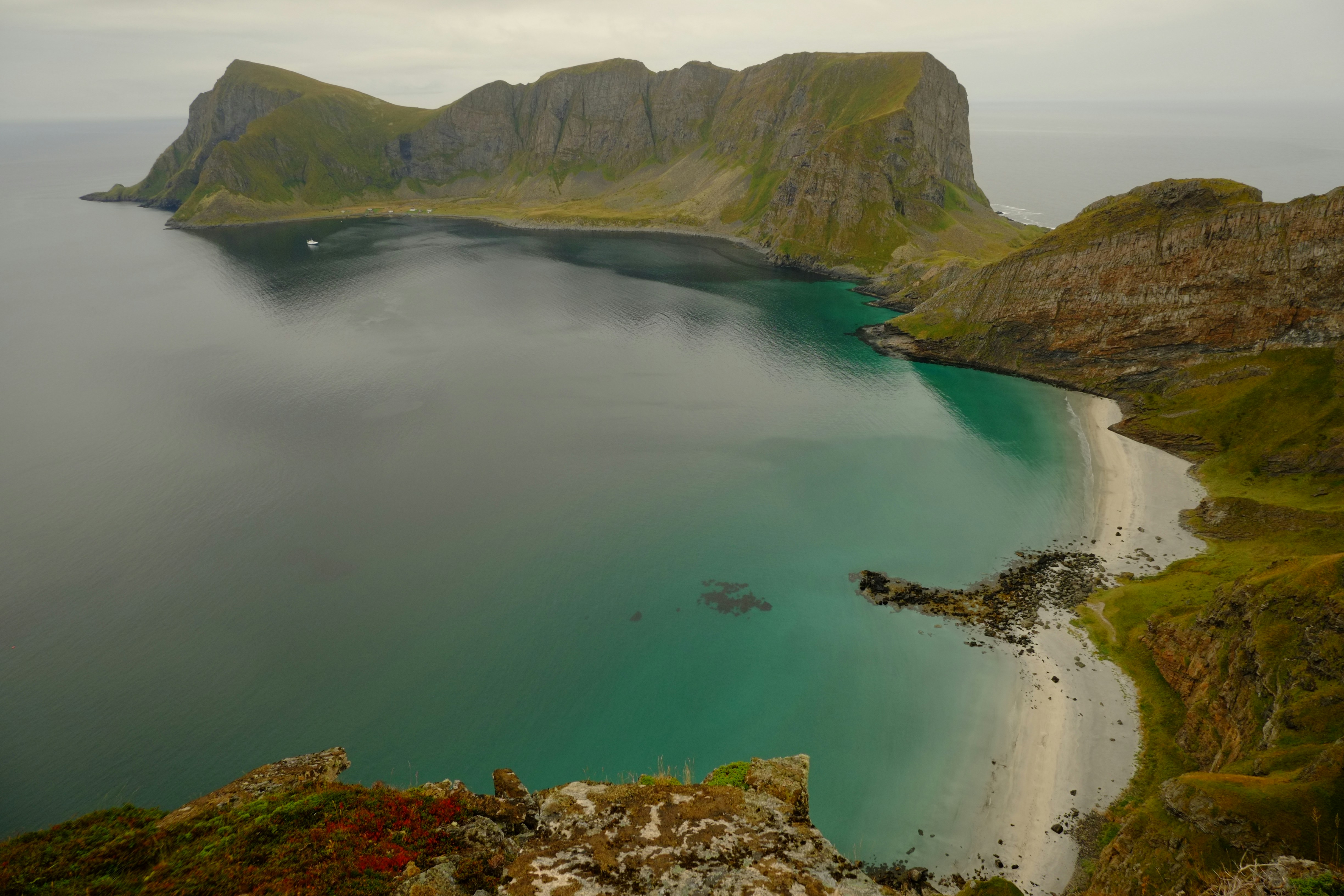 Photo by bernhardbar