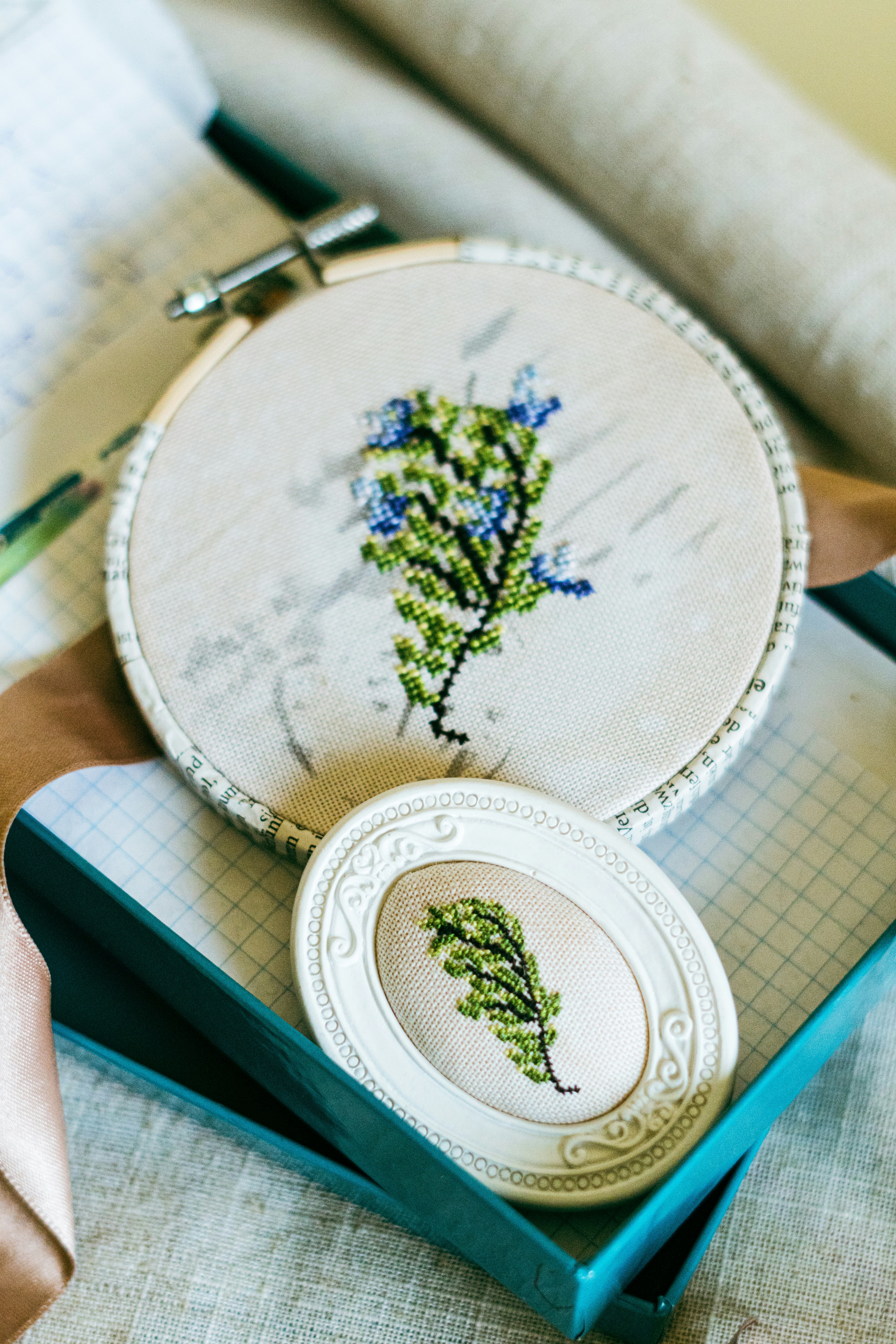 Embroidery hoops with floral designs