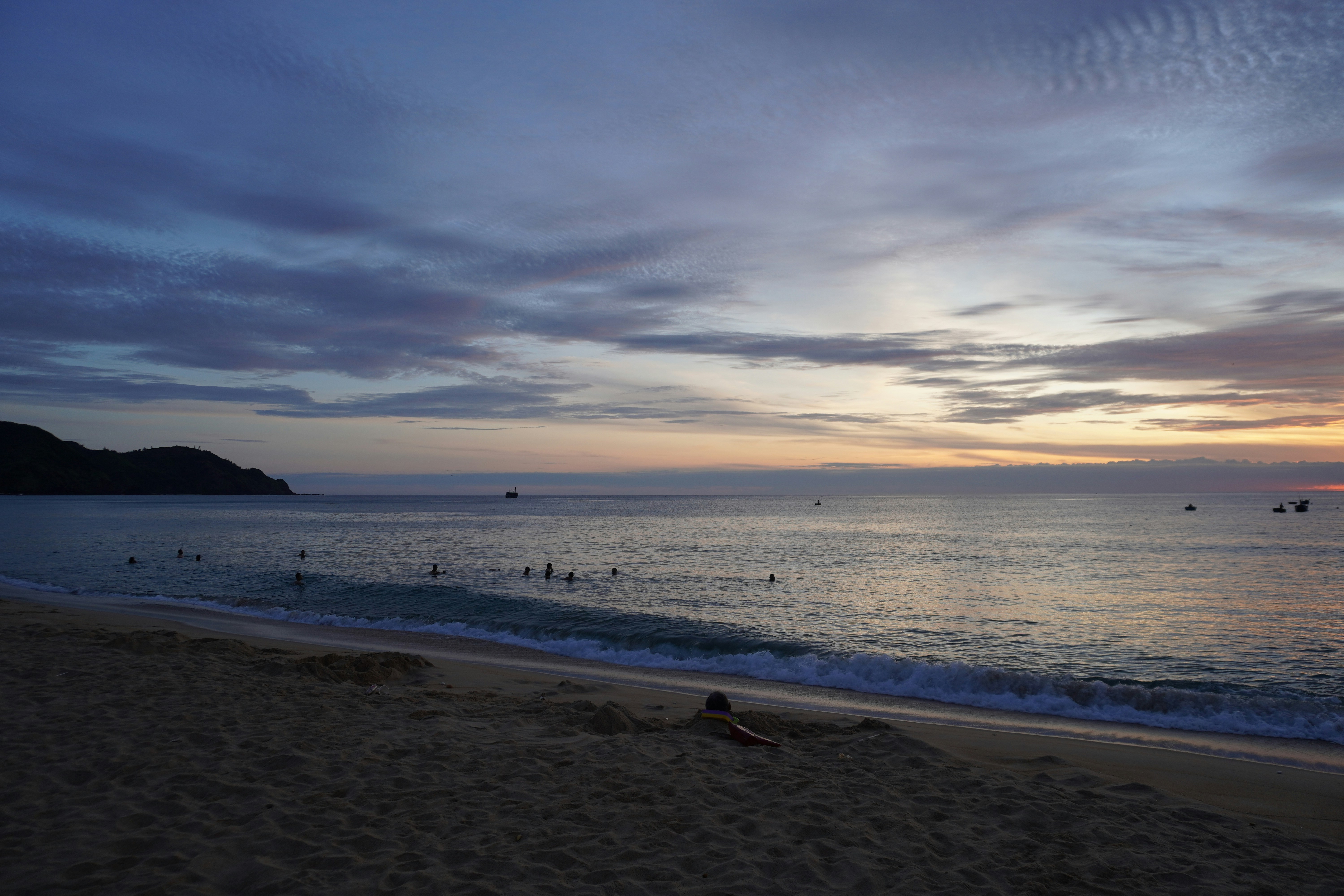 Photo by helloleotech