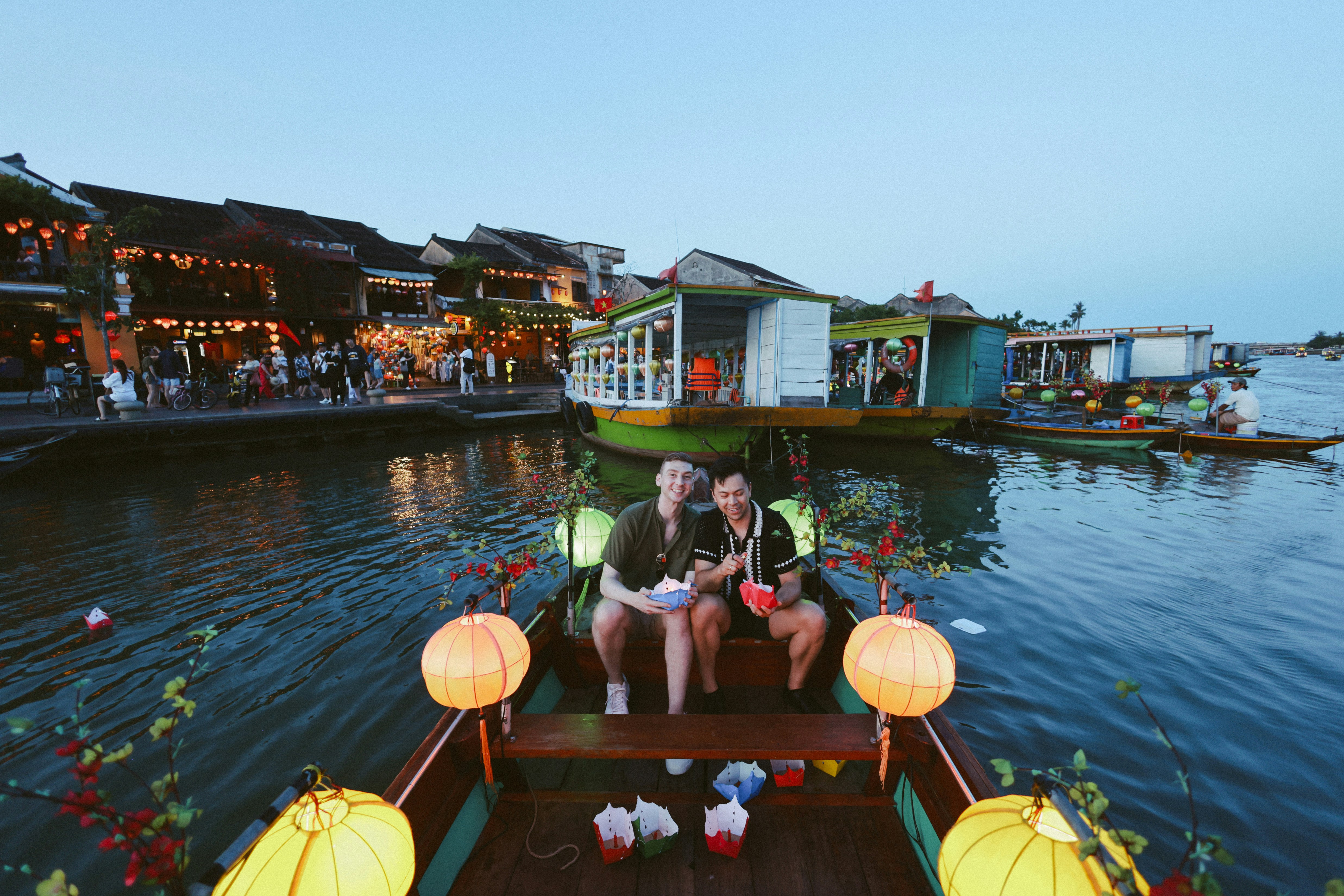 Stay online in the Vietnam with a prepaid eSIM from eSIMlii. Instant activation, no roaming charges, and reliable coverage.