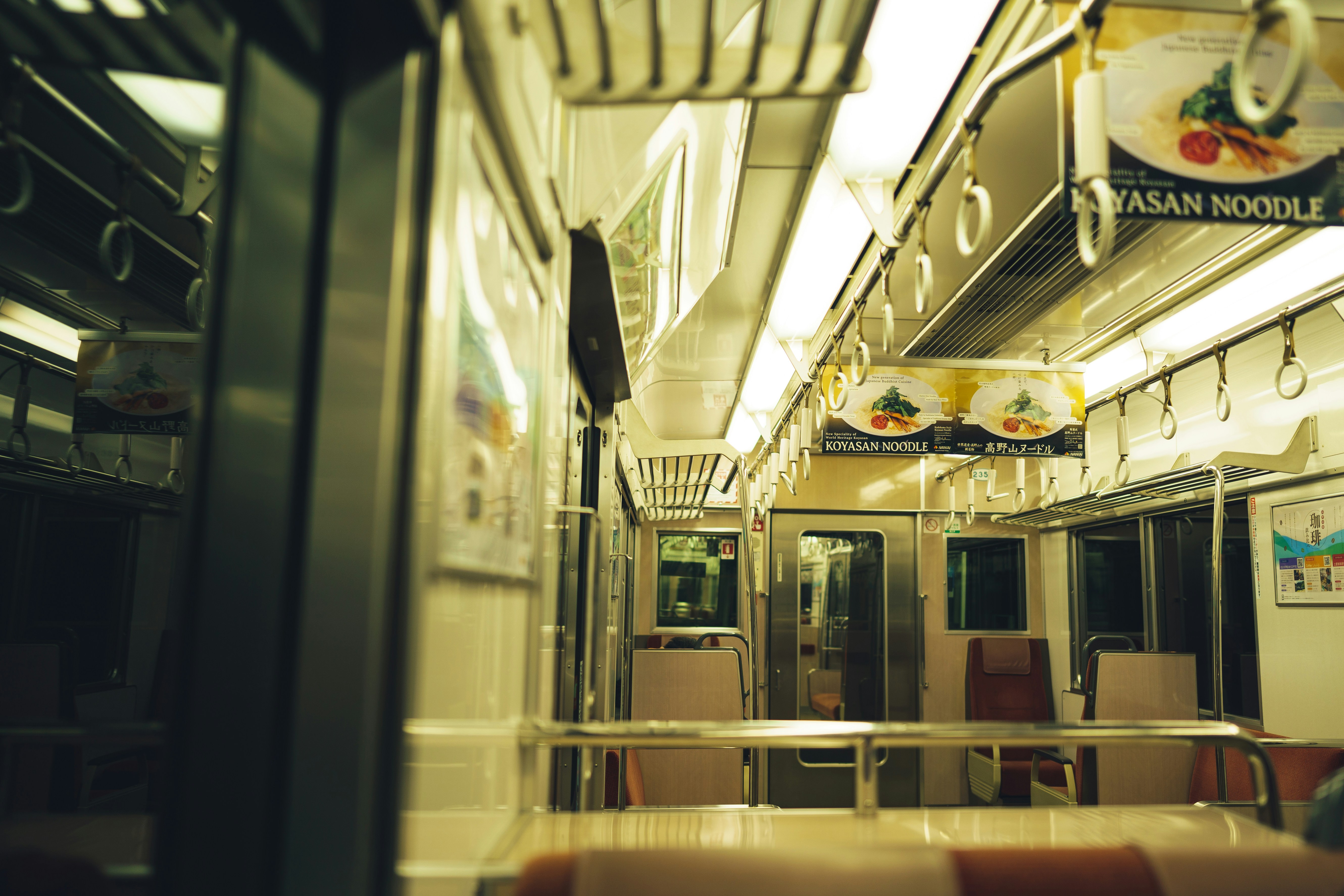 Photo by mirrors_are_more_fun