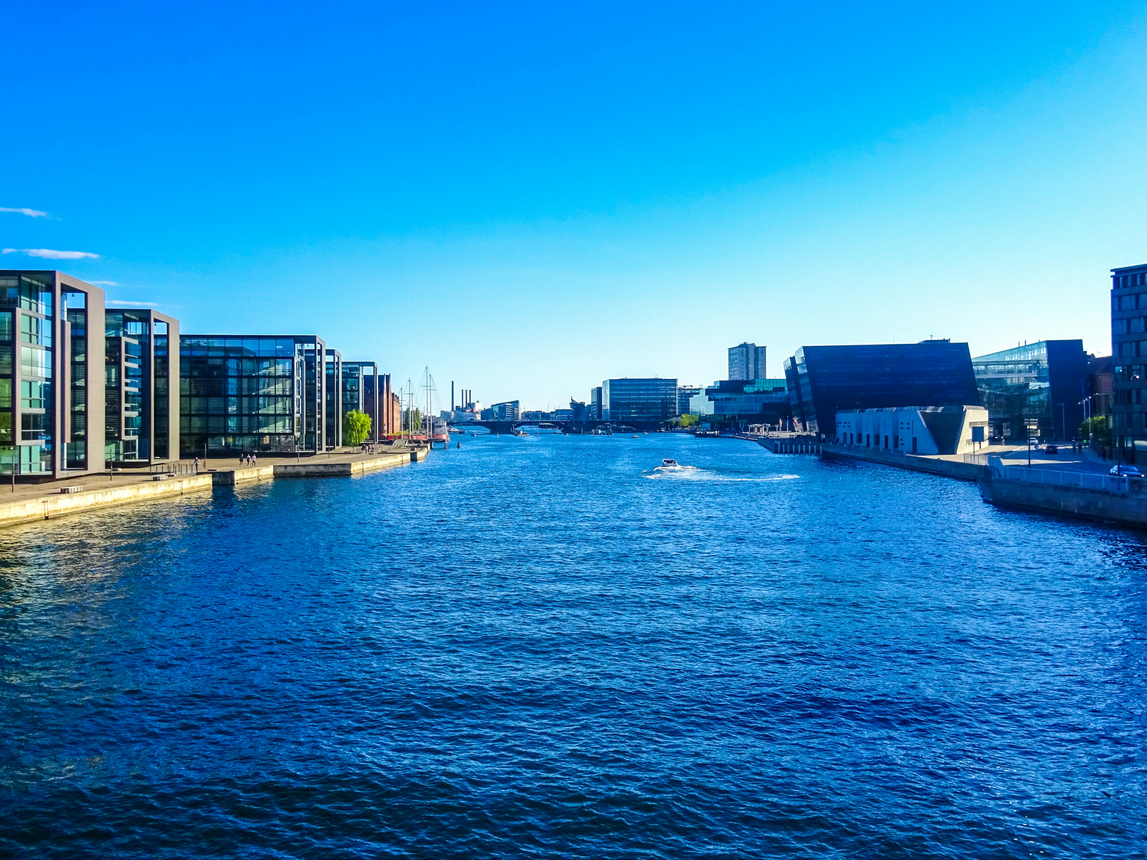 Photo by nikolaikolosov