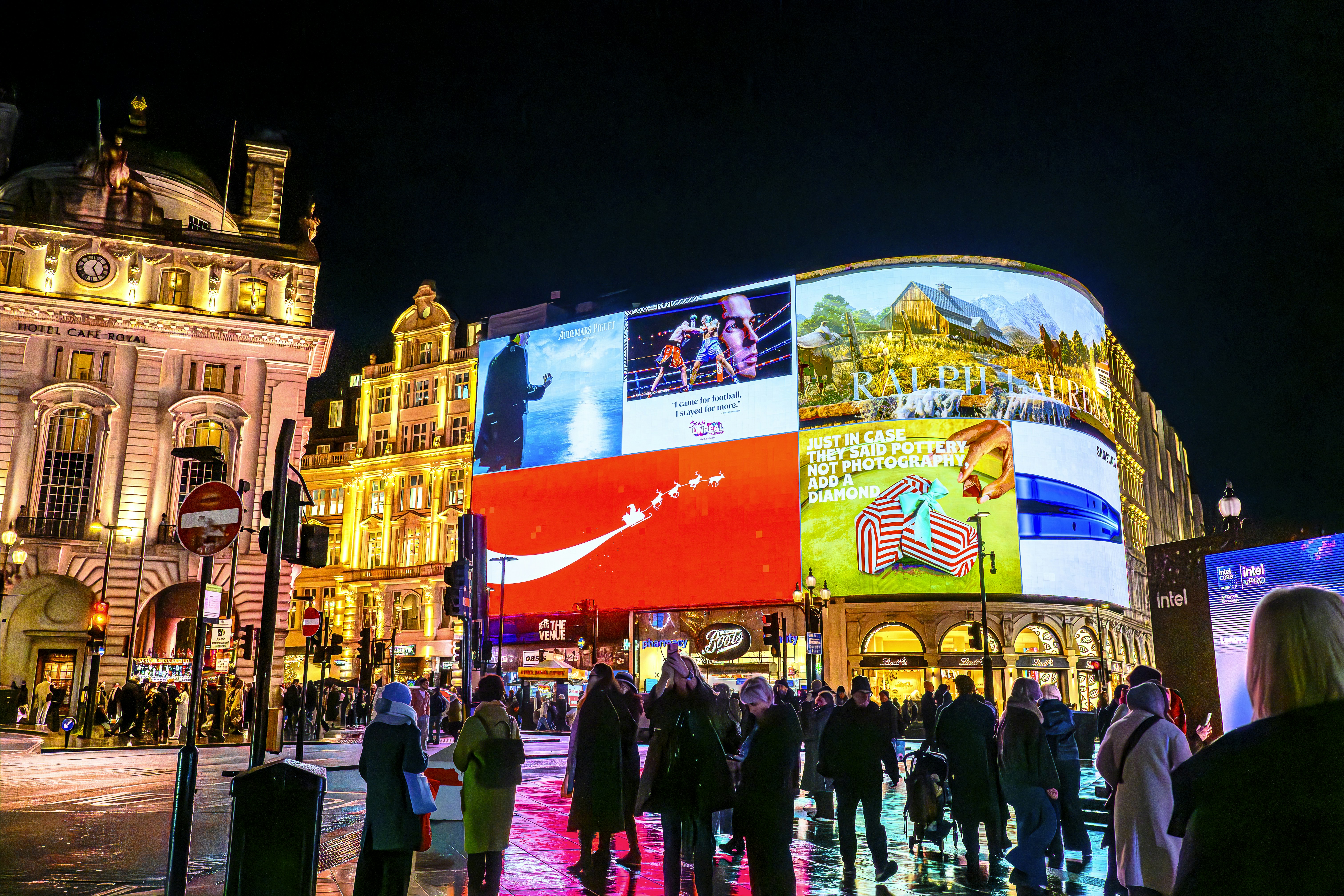 7 Best European Cities for Art, Music, and Street Life