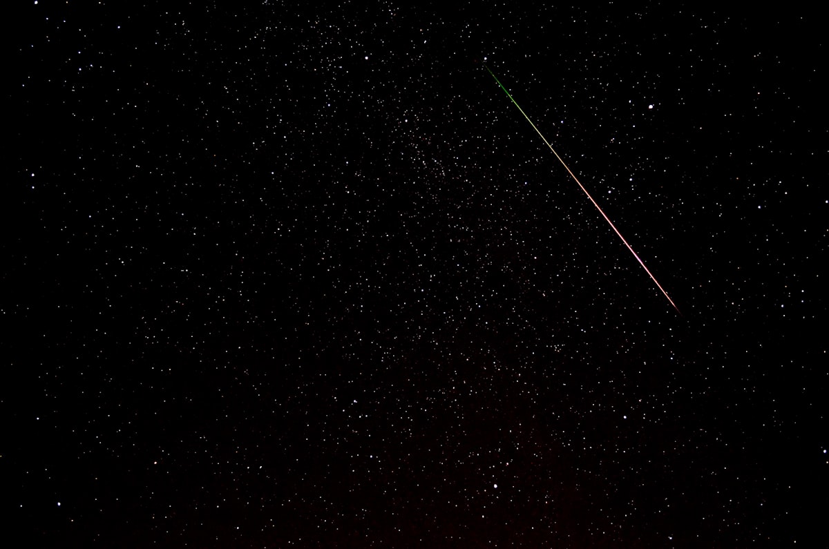 Де подивитися зорепад Персеїди в Україні 2026: місця та дати