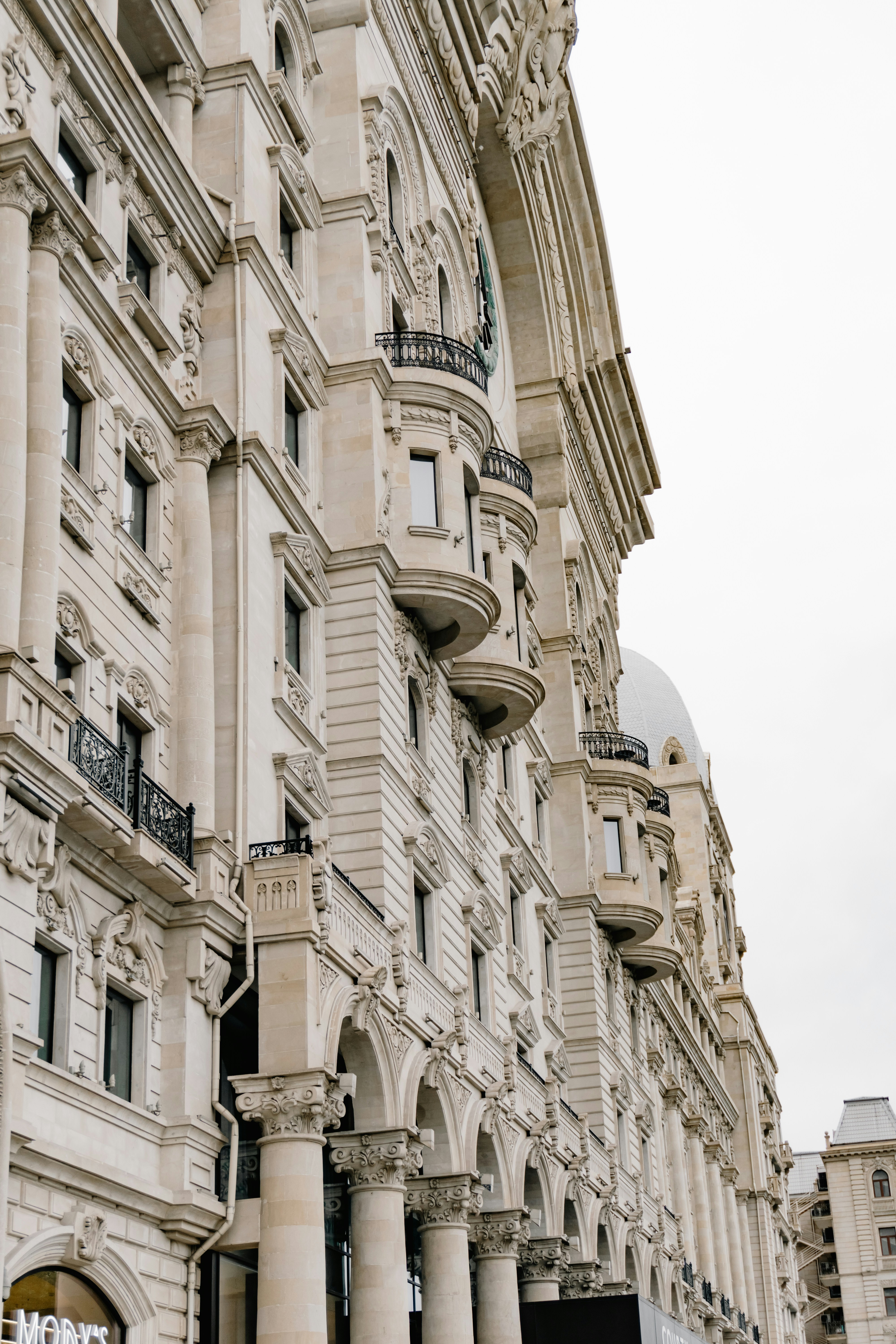 Photo by zulfugarkarimov