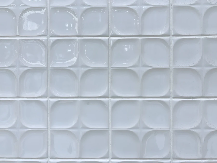 Textured floor tiles