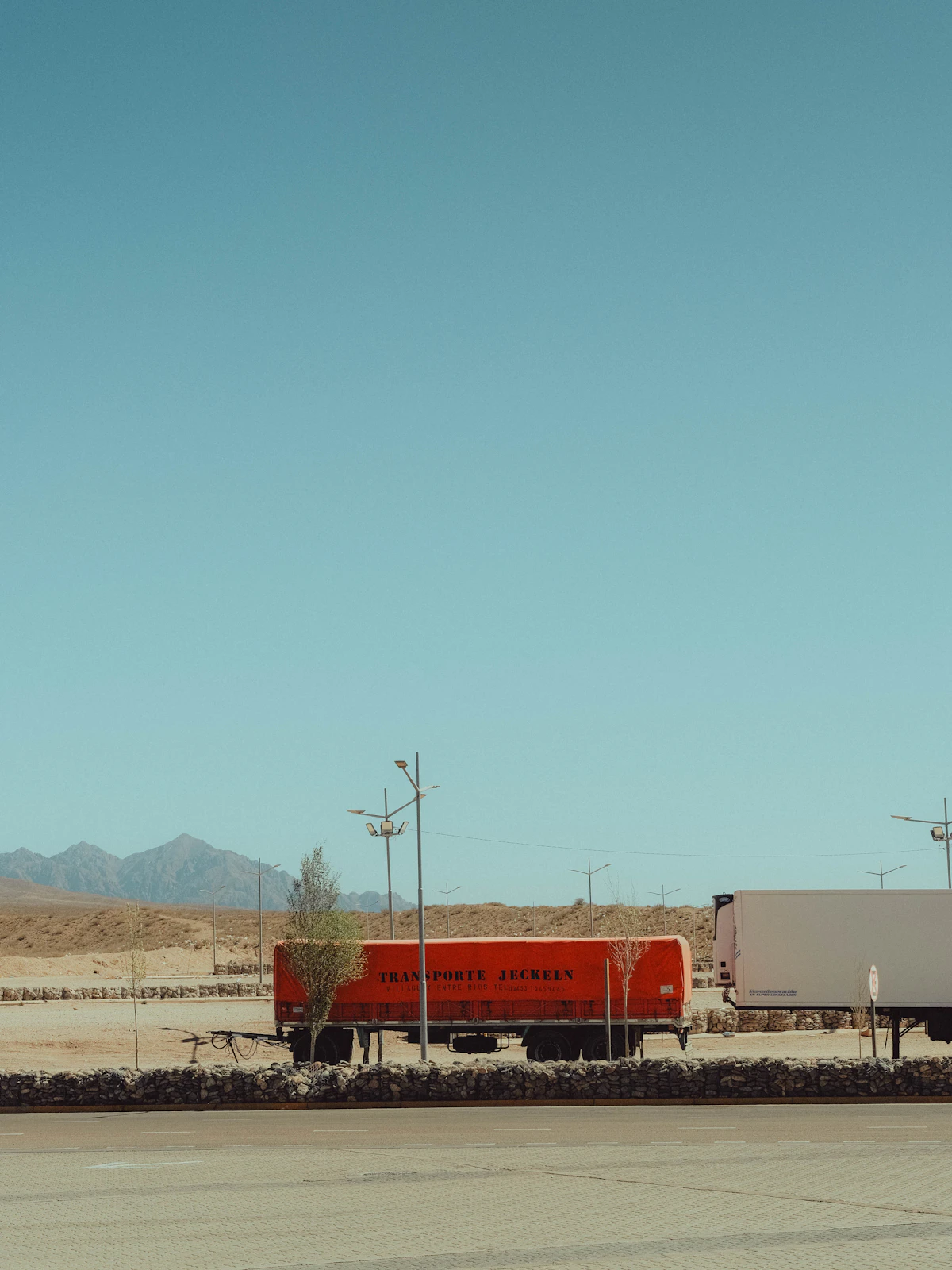 What Makes Commercial Truck Accidents in Fort Worth So Severe?
