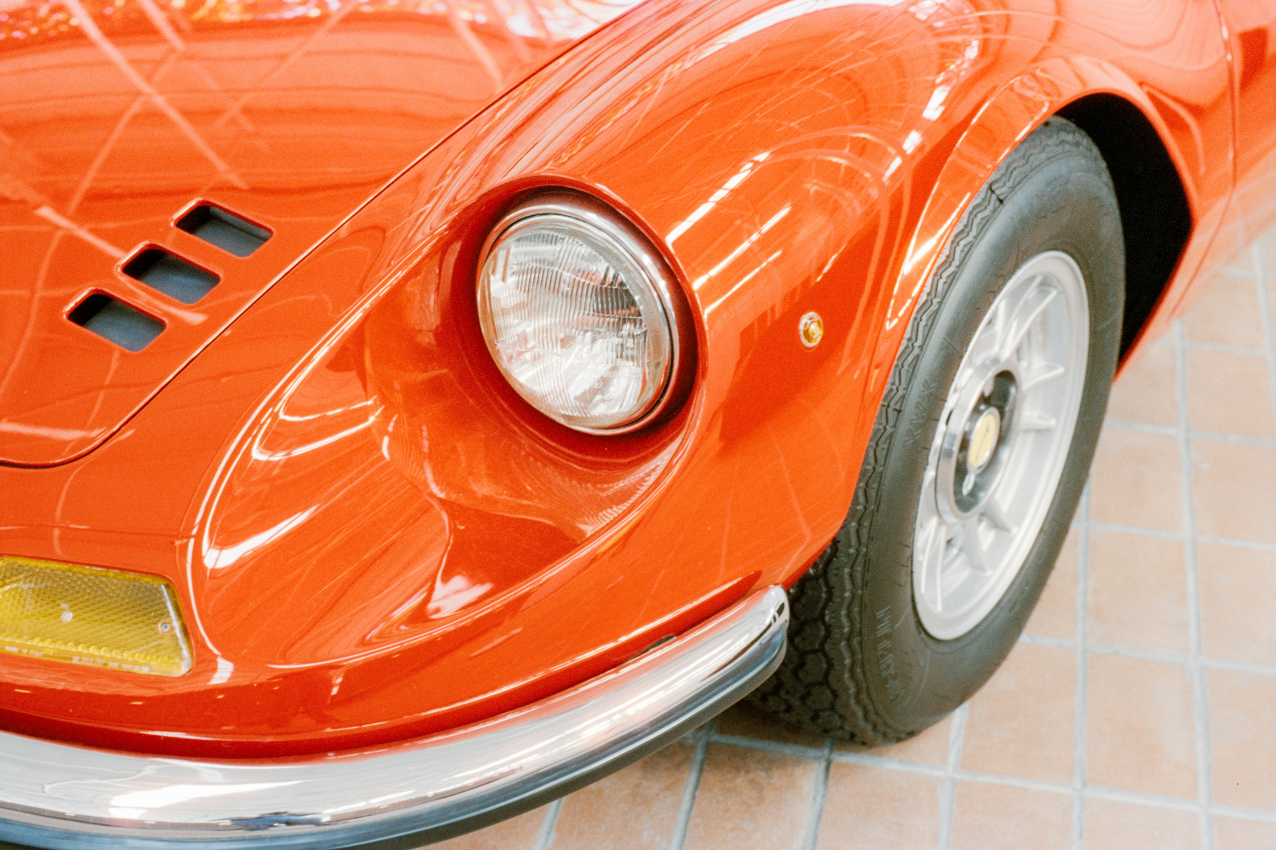 Photo by zhenyao_photo