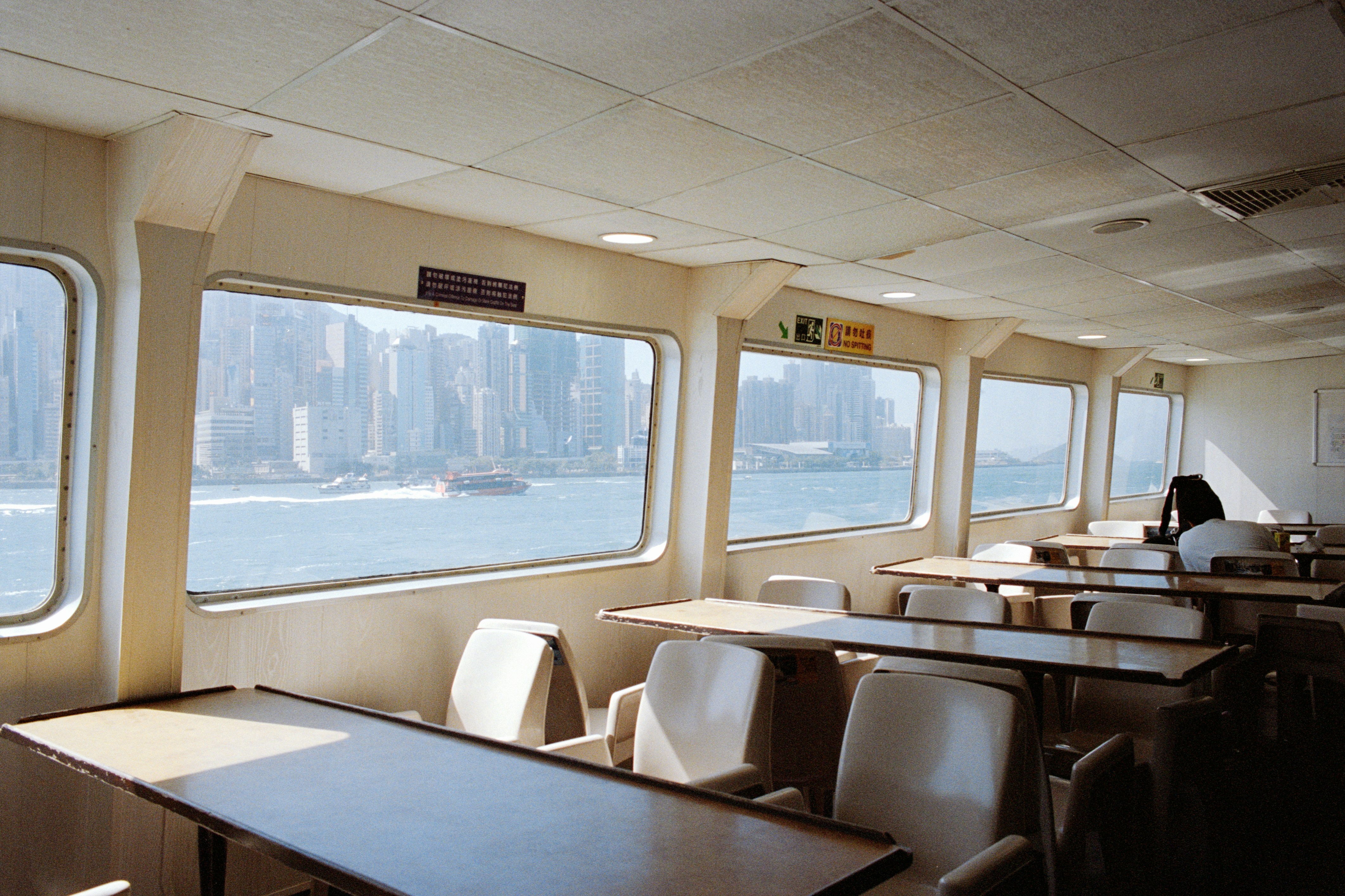 Photo by zhenyao_photo