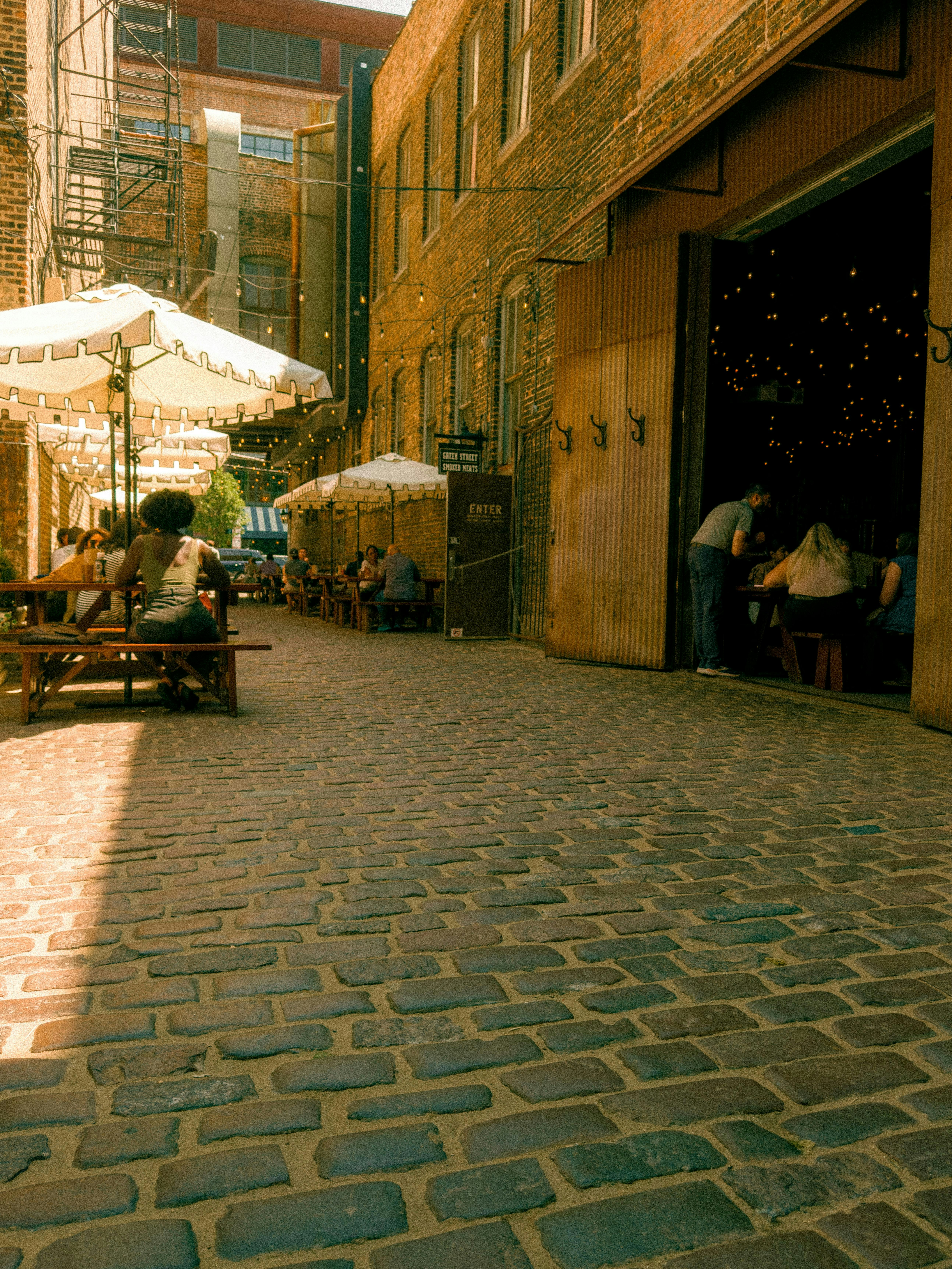 Photo by allenboguslavsky