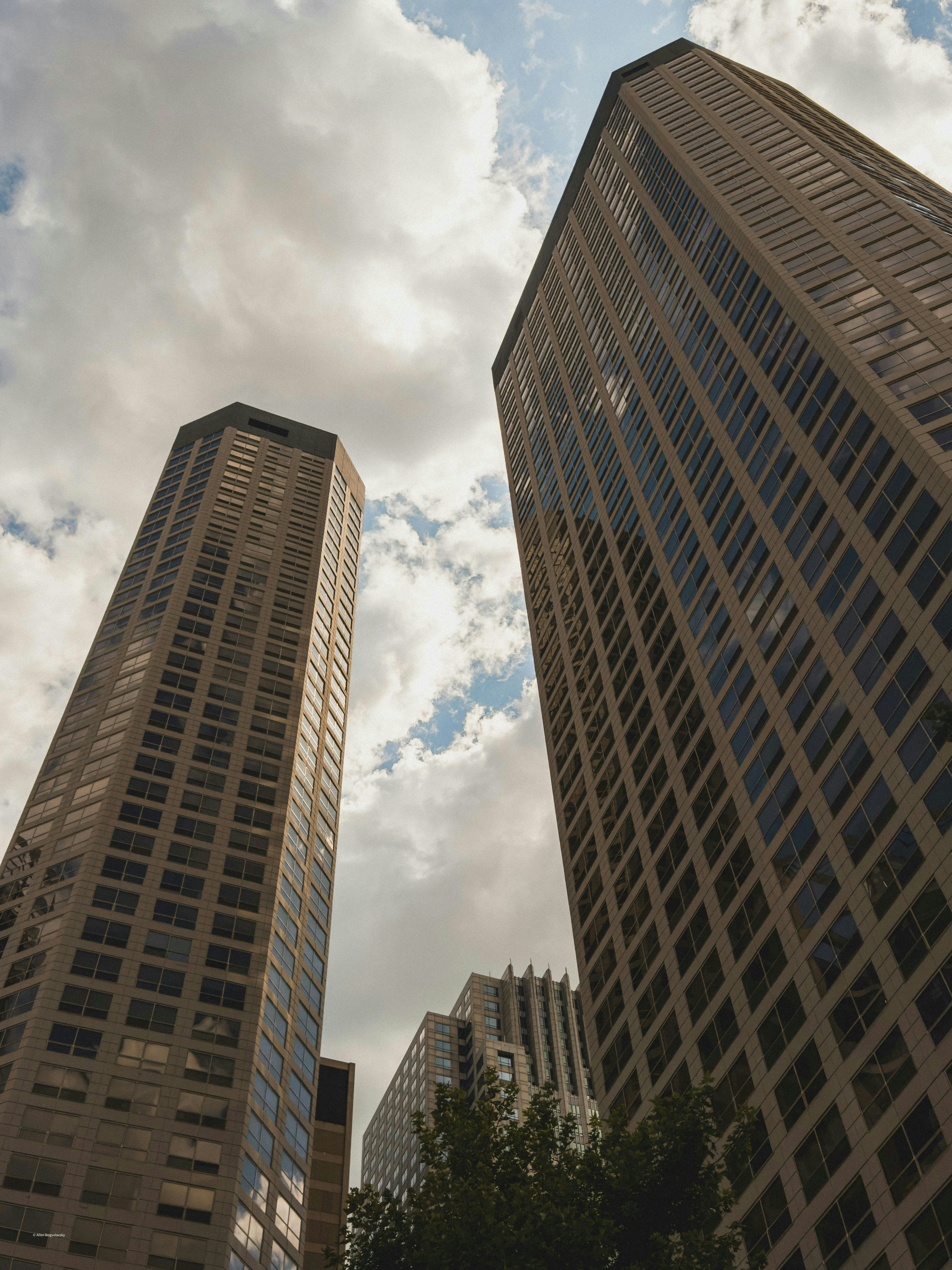 Photo by allenboguslavsky