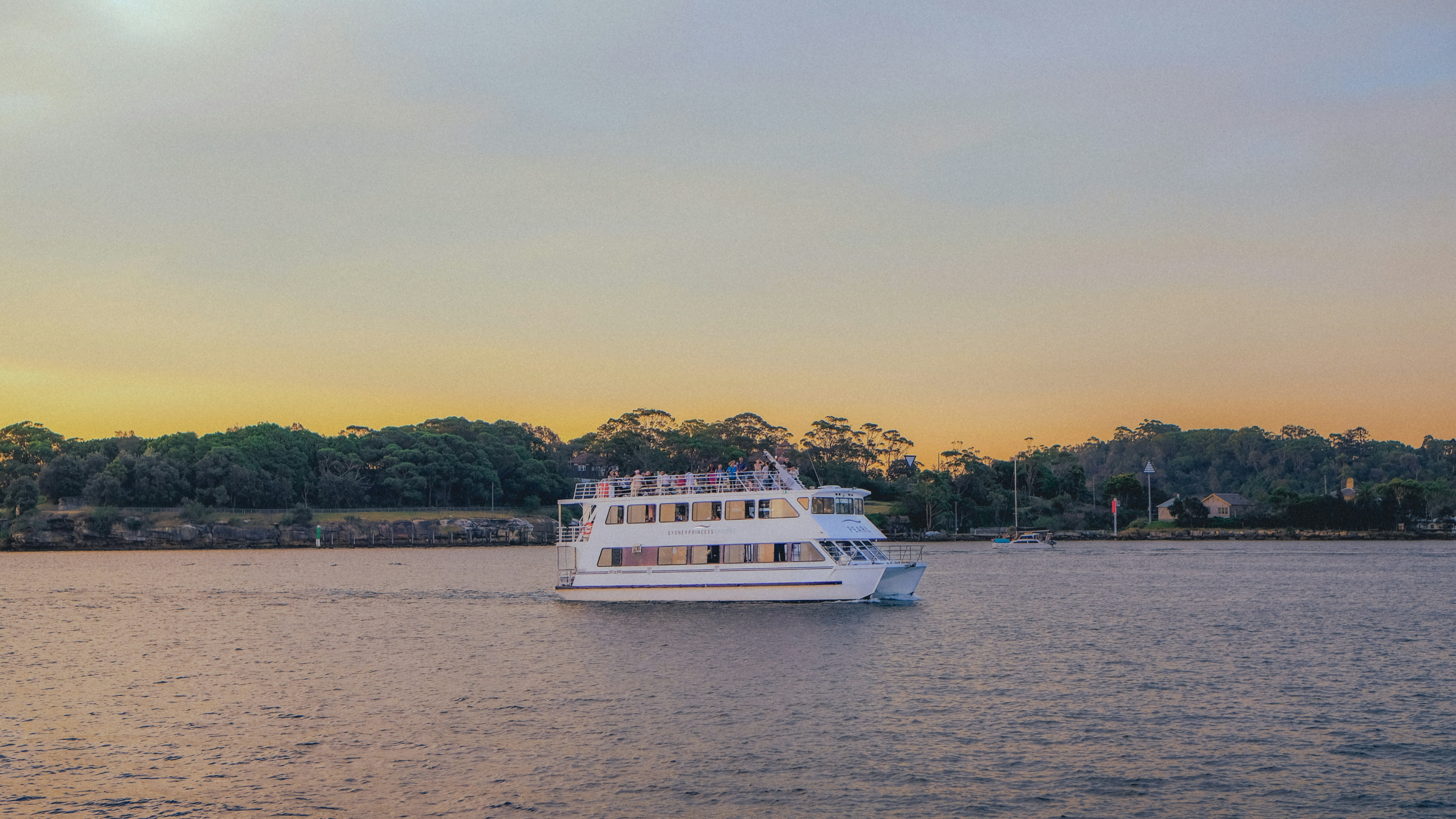 Photo by anniehatuanh