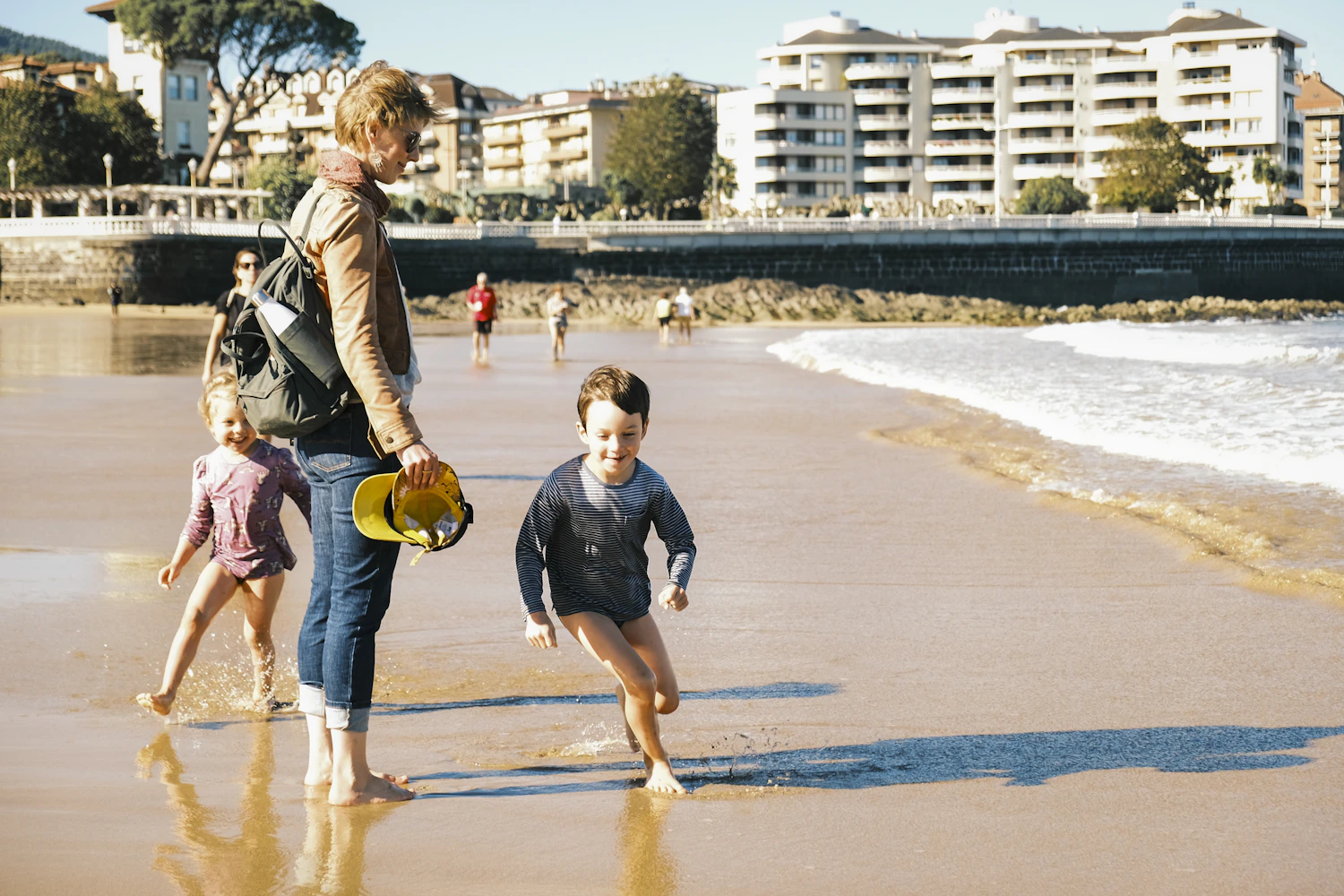 Beachfront Gatherings: travel inspiration photo
