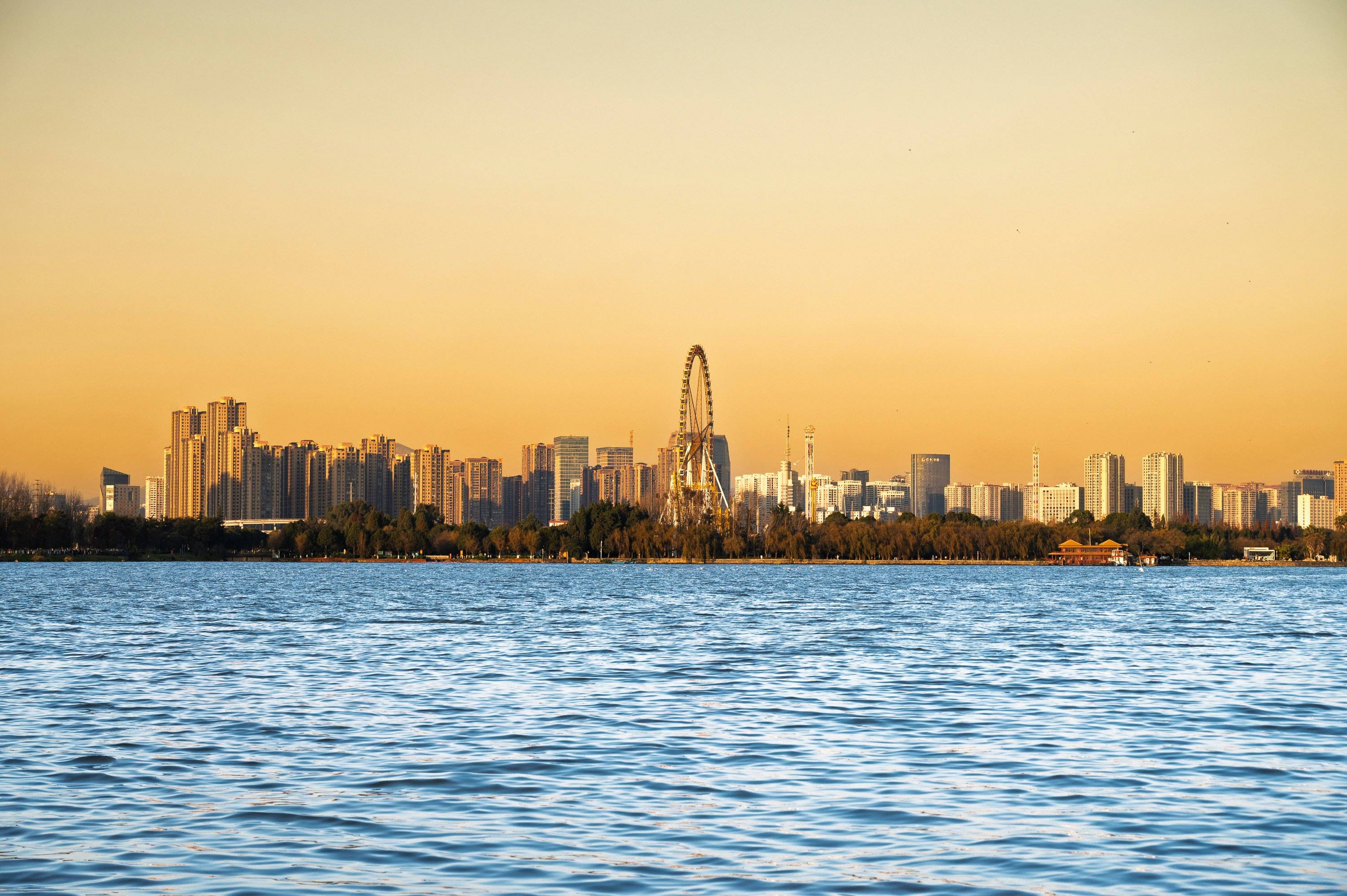 Peran Penting Karton Kardus Tahan Lama Untuk Perlindungan Distribusi