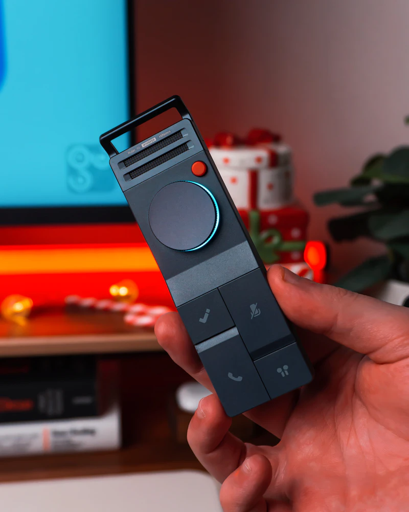Best Smart Cameras for Small Business 2026