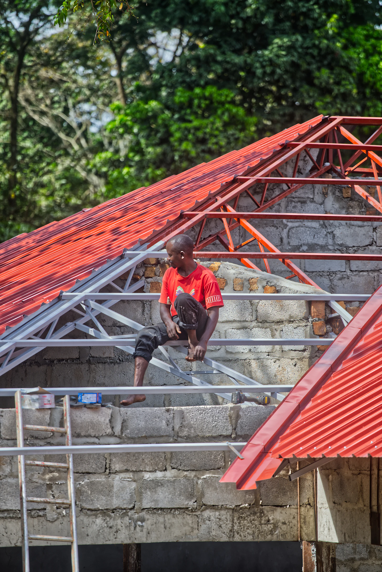Metal roof installation in Champaign Illinois