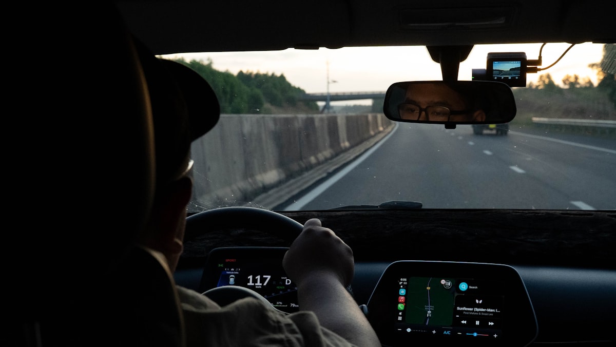 Що означає вібрація на кермі при швидкості понад 80 км/год і чи варто хвилюватись