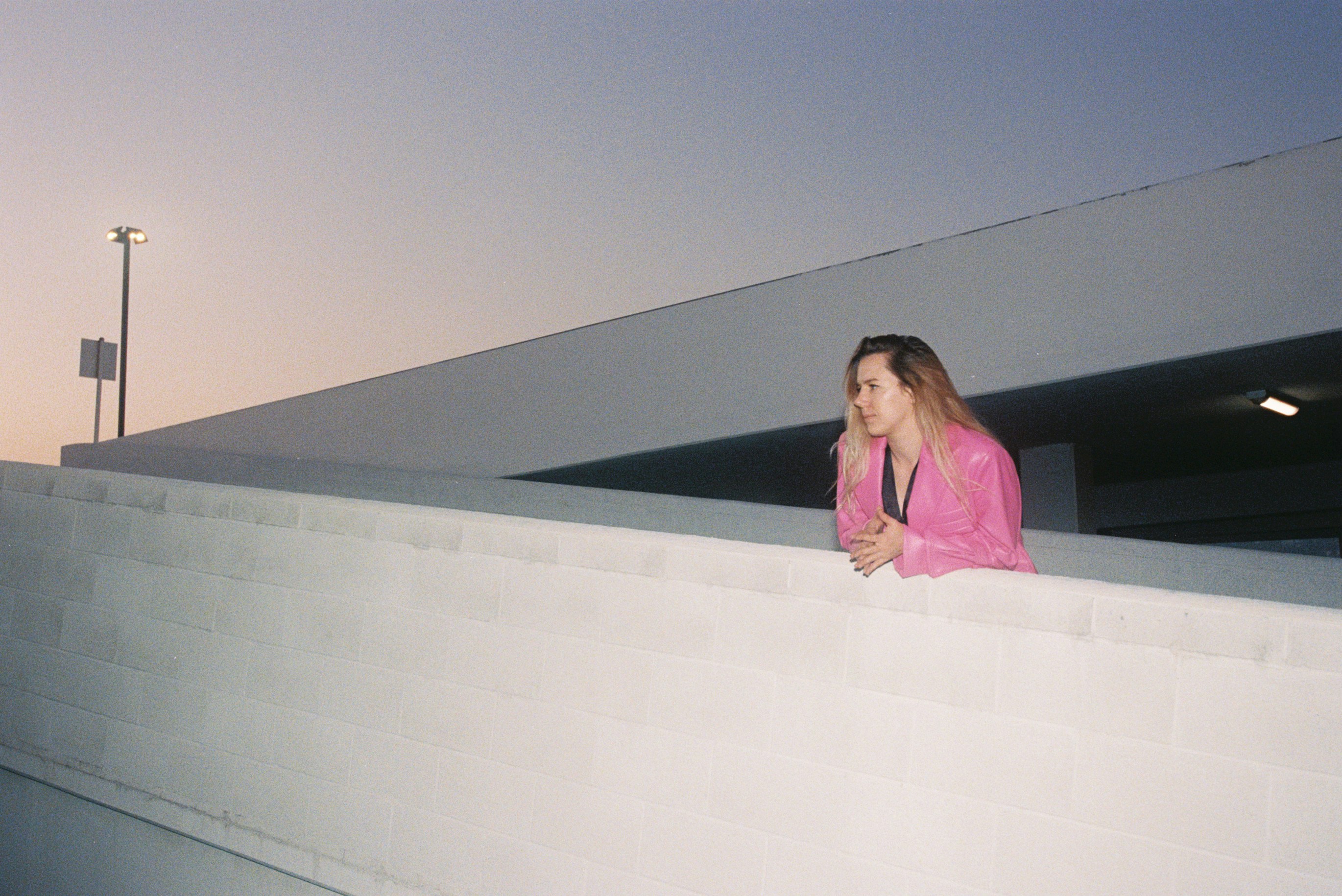 Factors Behind The Enhancing Choice For Custom-Made Lens Replacement