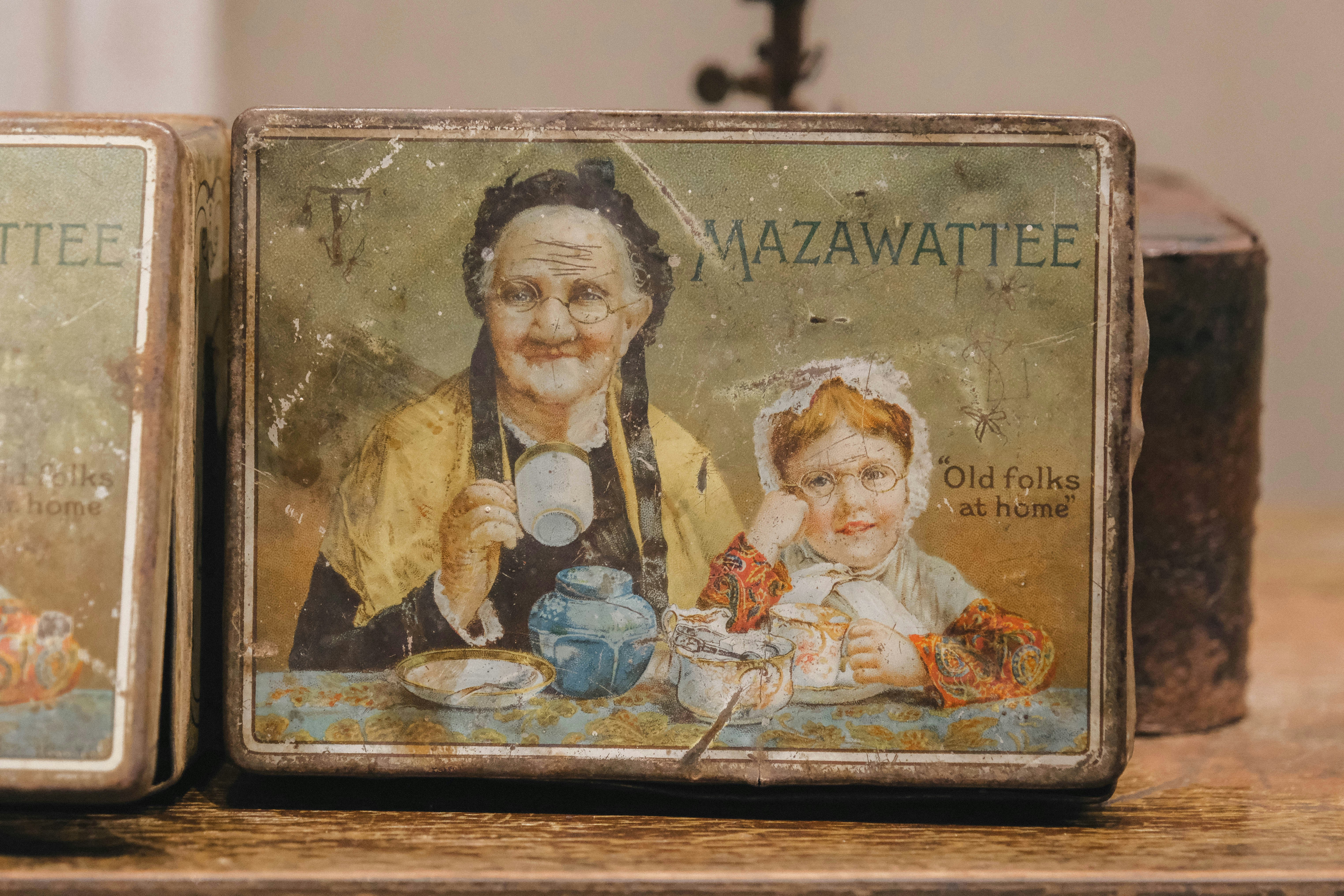 Nostalgia in Design: Lessons from Celebrity Wardrobe Sales for Jewelry Aesthetics