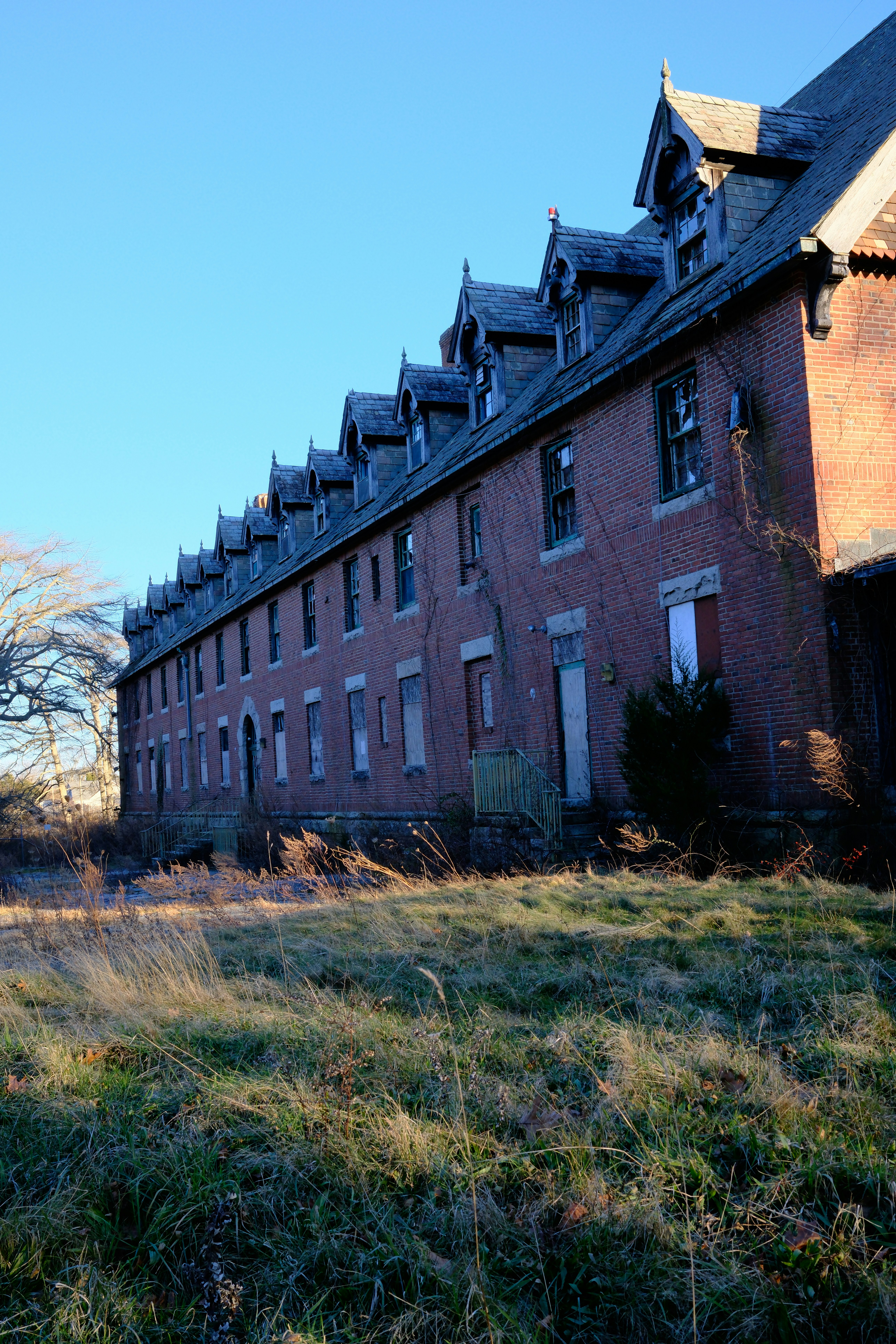 Photo by theolaflamme