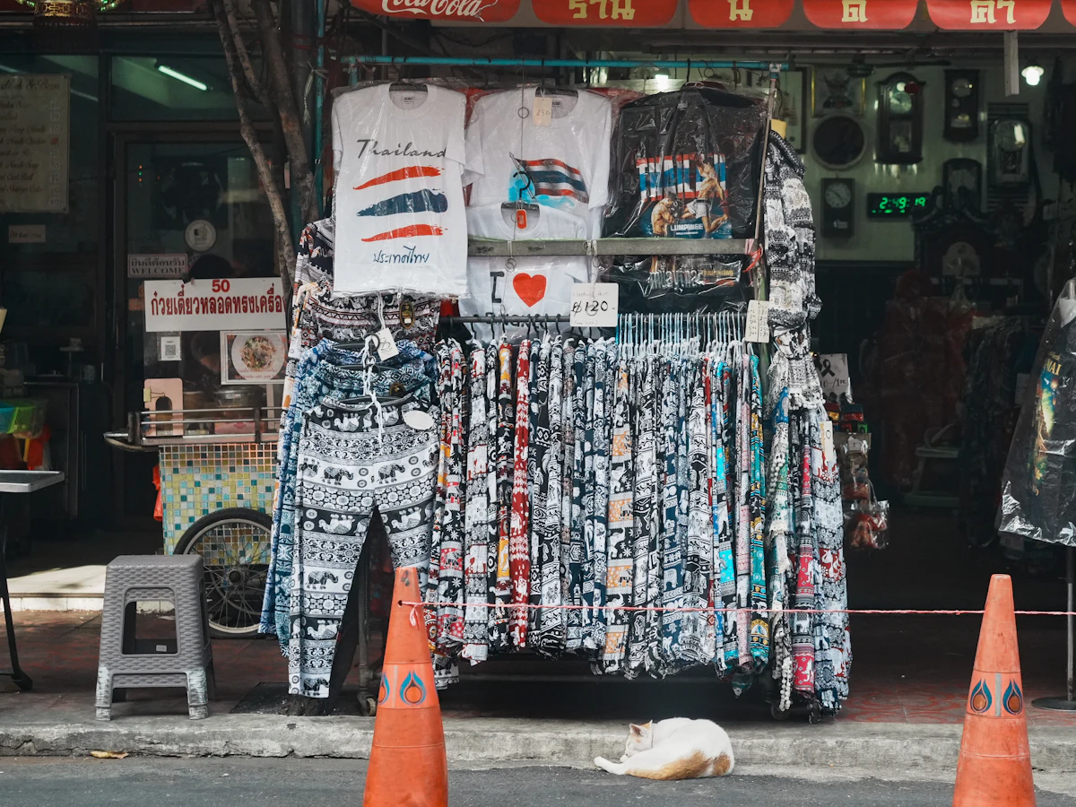 Which Bangkok markets for which products — buying from Bangkok markets for resale