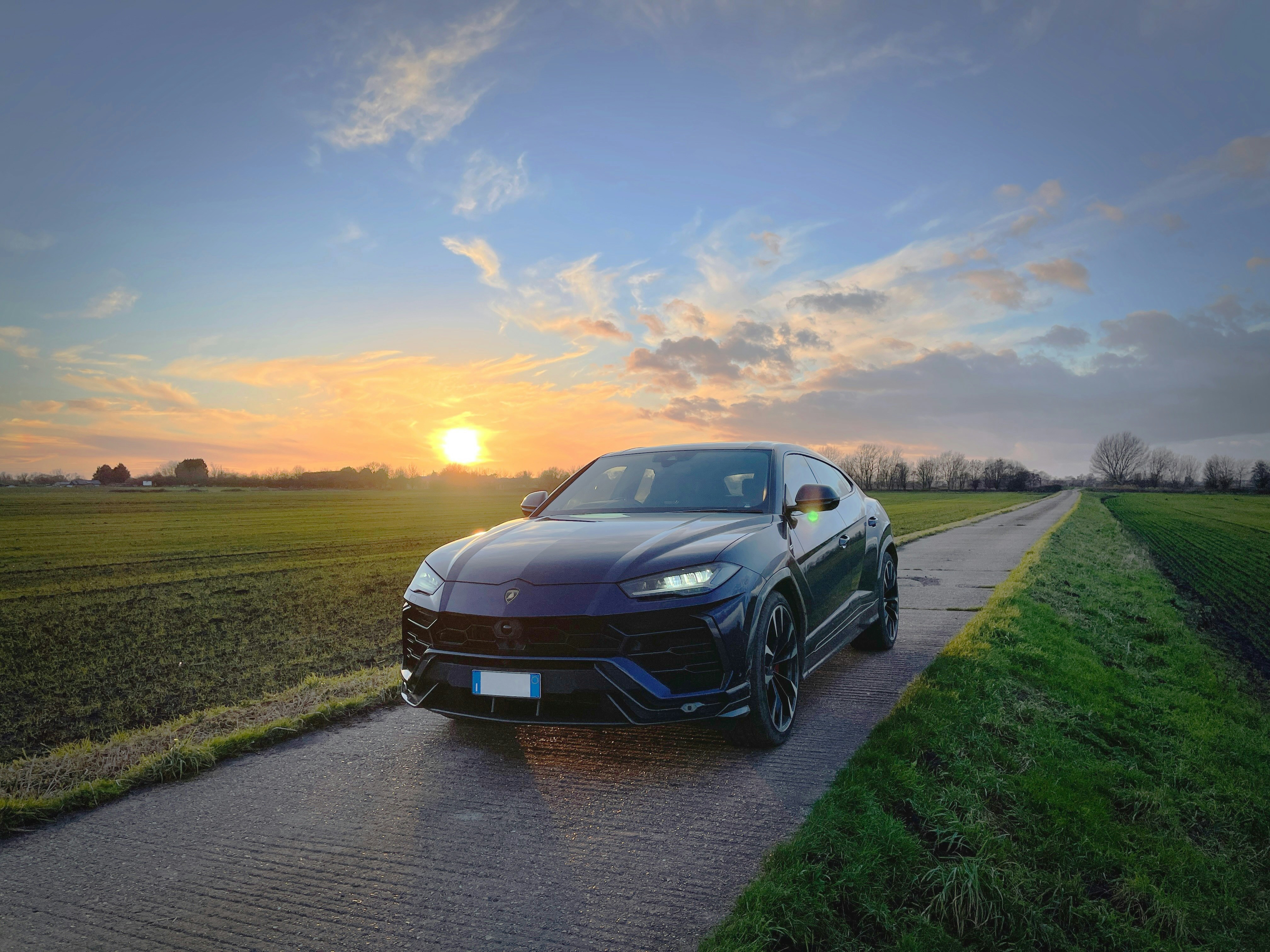 luxury suv sunset, wallpaper, Land Rover Sports Car Price: 2024 Guide 2