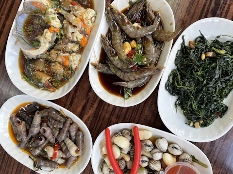 Ốc luộc sả