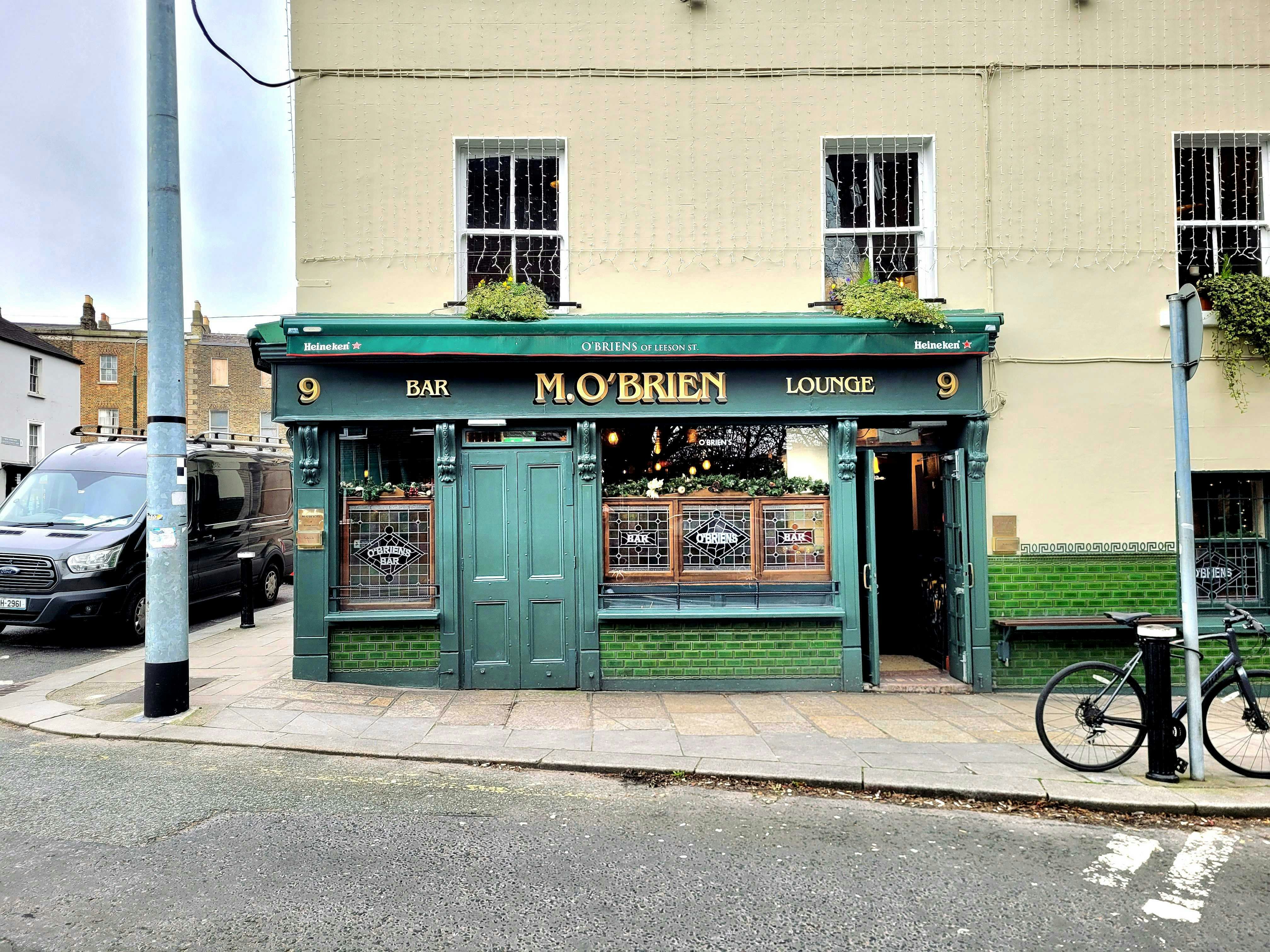 M. o'brien bar and lounge storefront