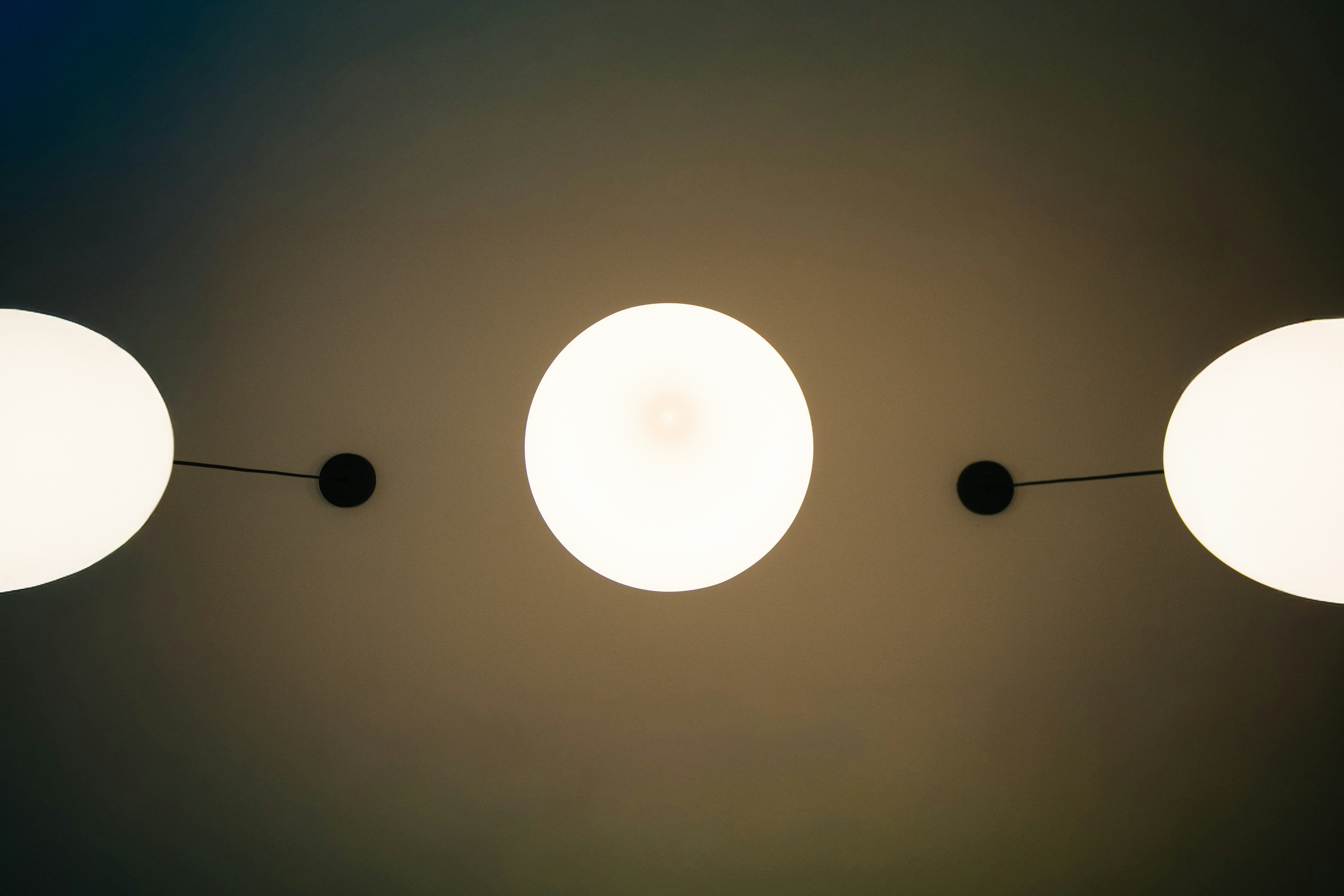 minimalist apartment lighting, wallpaper, Studio Apartment Lighting: Stylish & Functional Ideas 2