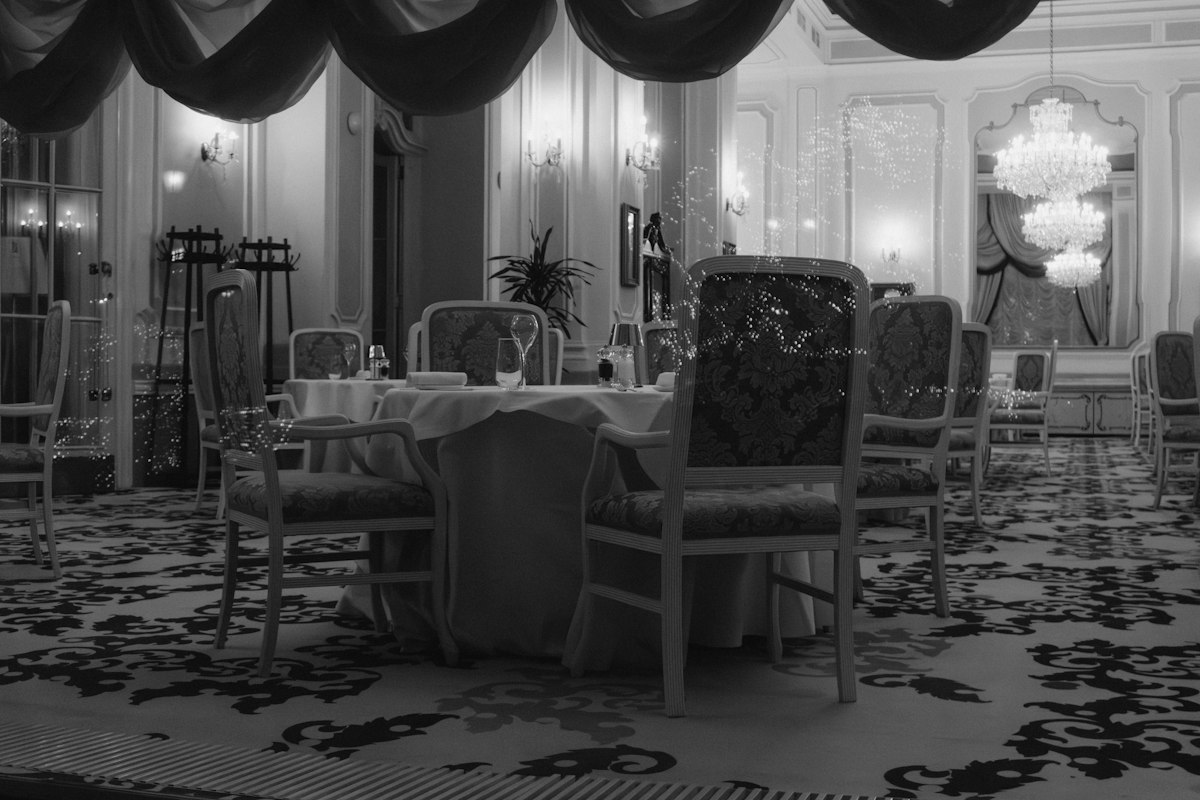 Salle de réception élégante pour une soirée d'entreprise dans le Var