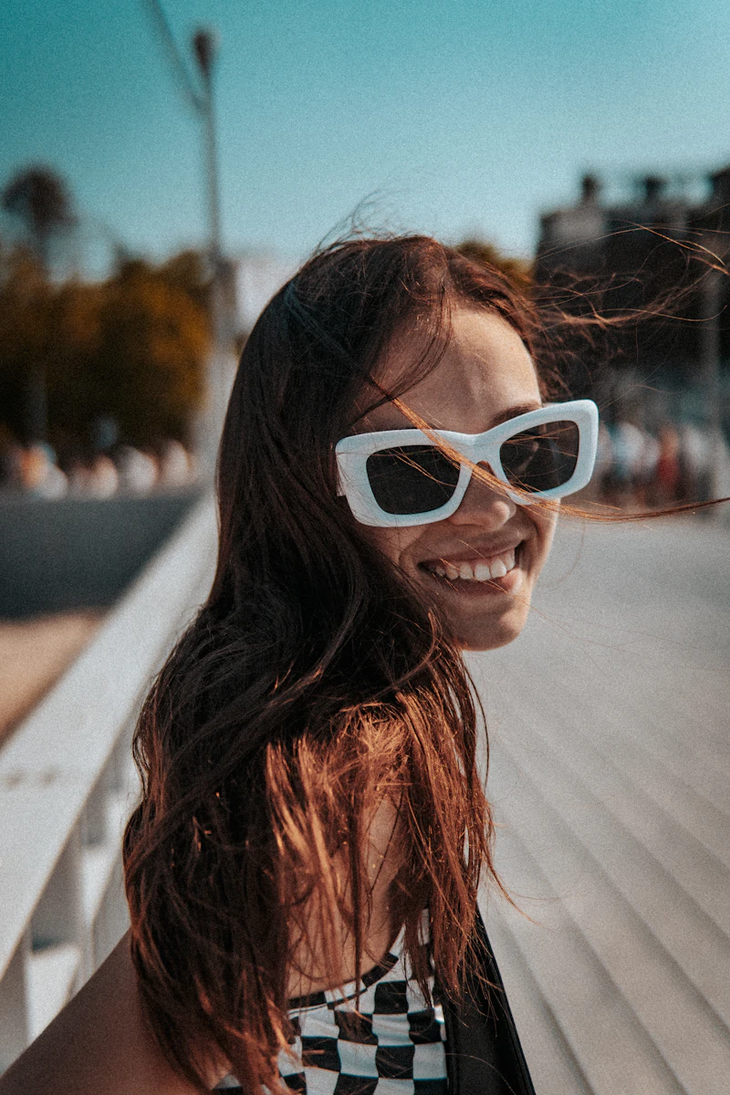 Woman wearing fashionable sunglasses