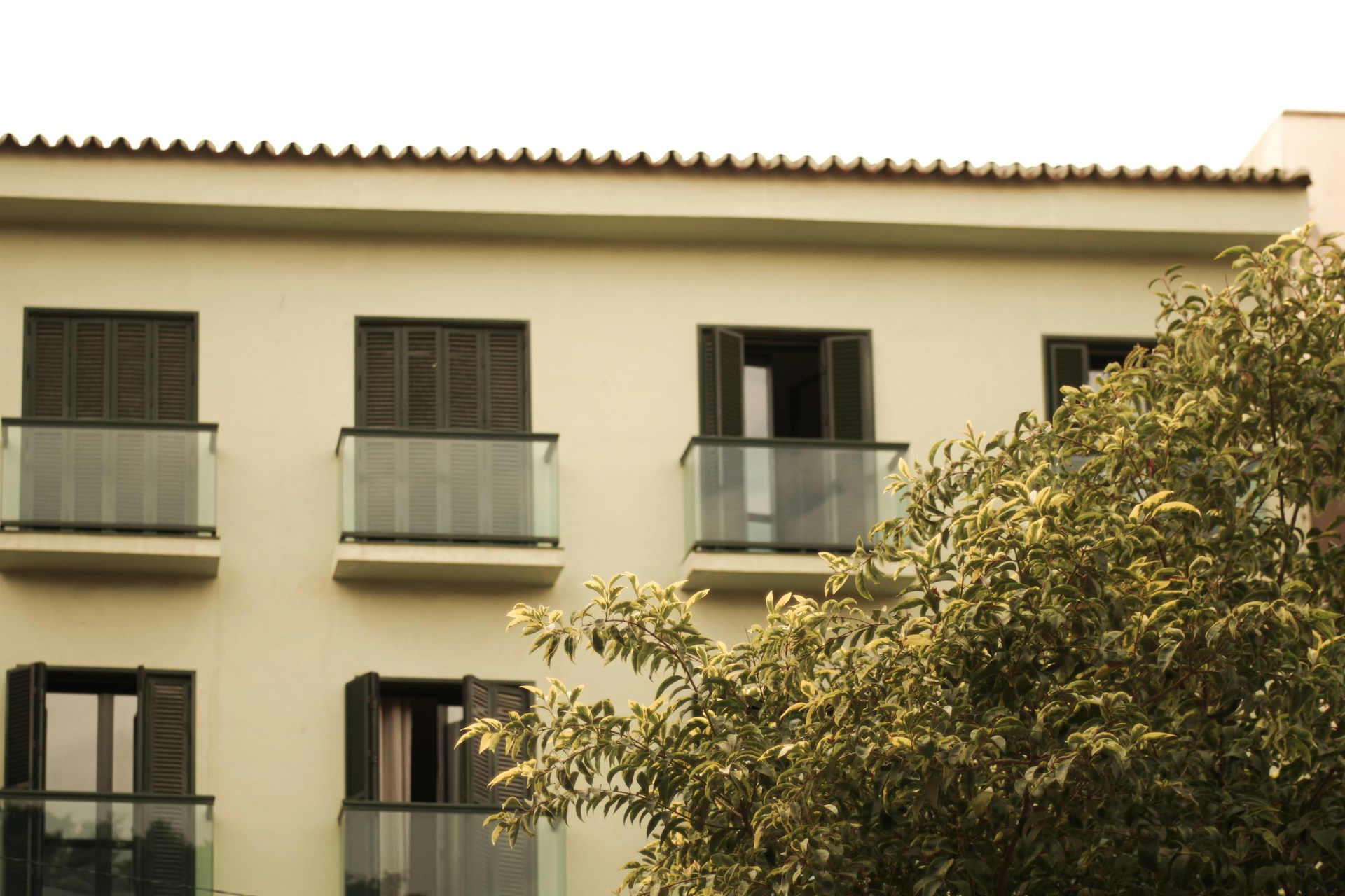 Cam Balkon Sistemleri