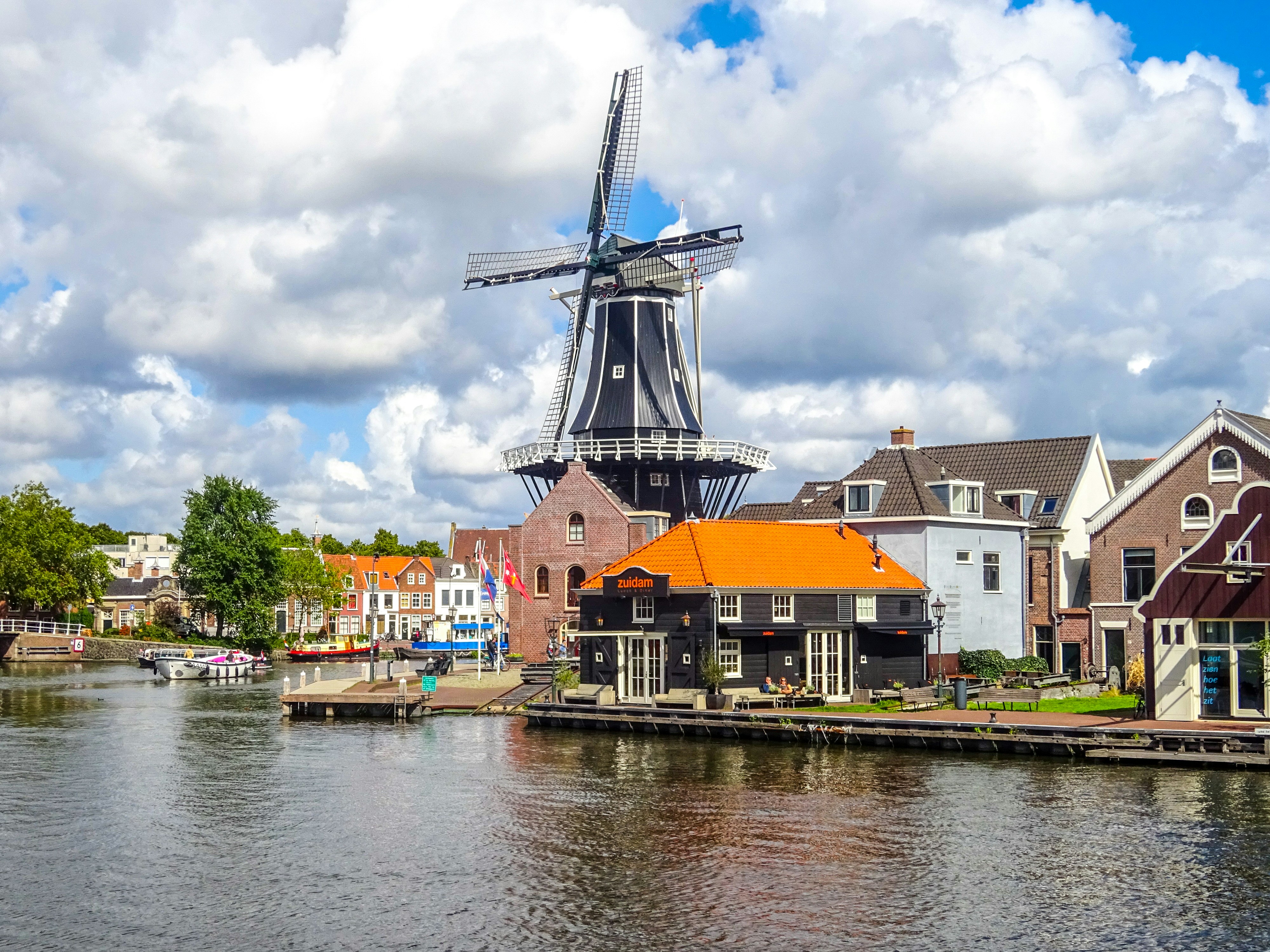 Photo by nikolaikolosov