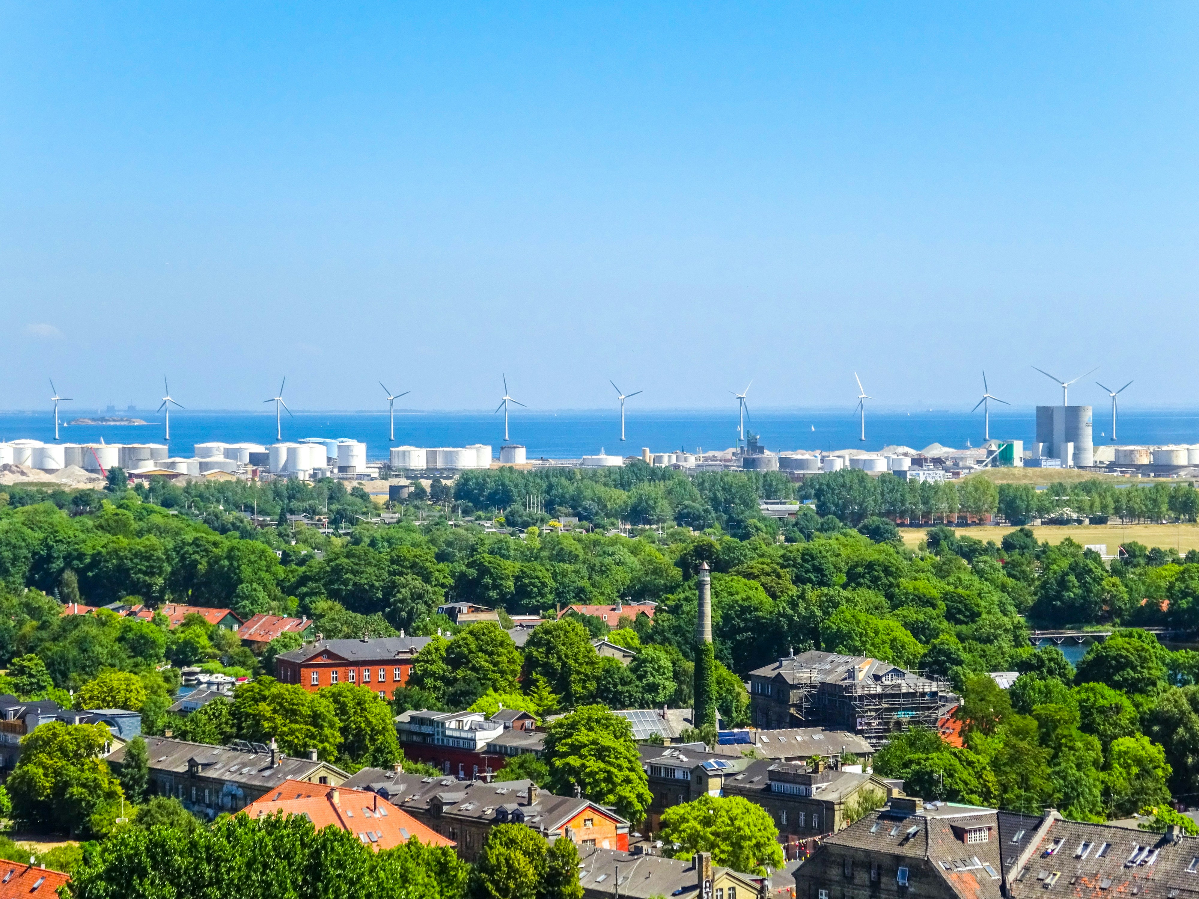 2025年底我国新型储能装机增长84%，引领绿色能源新时代-中电数媒-数字电网新门户