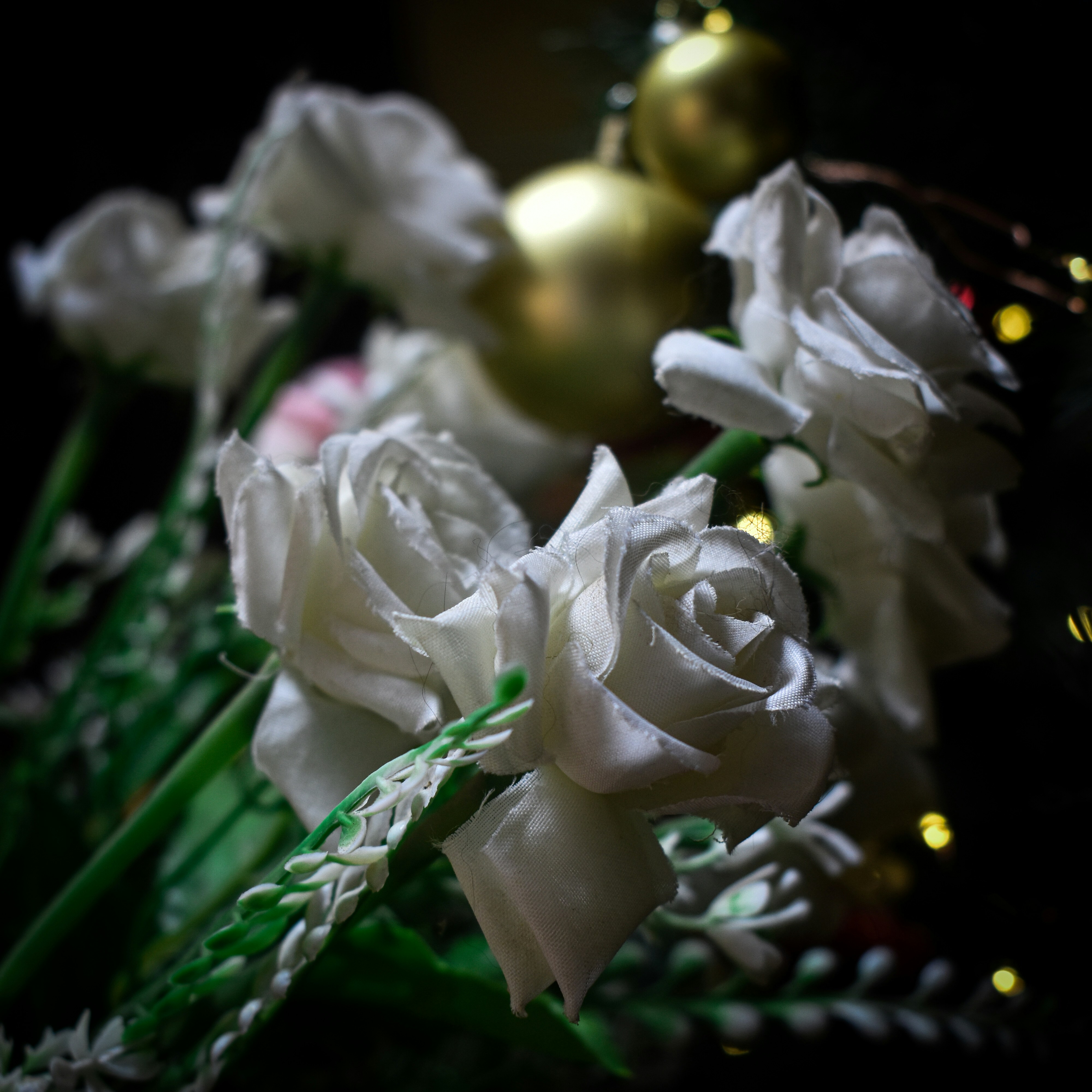 Inspirational flowers for graduation milestones