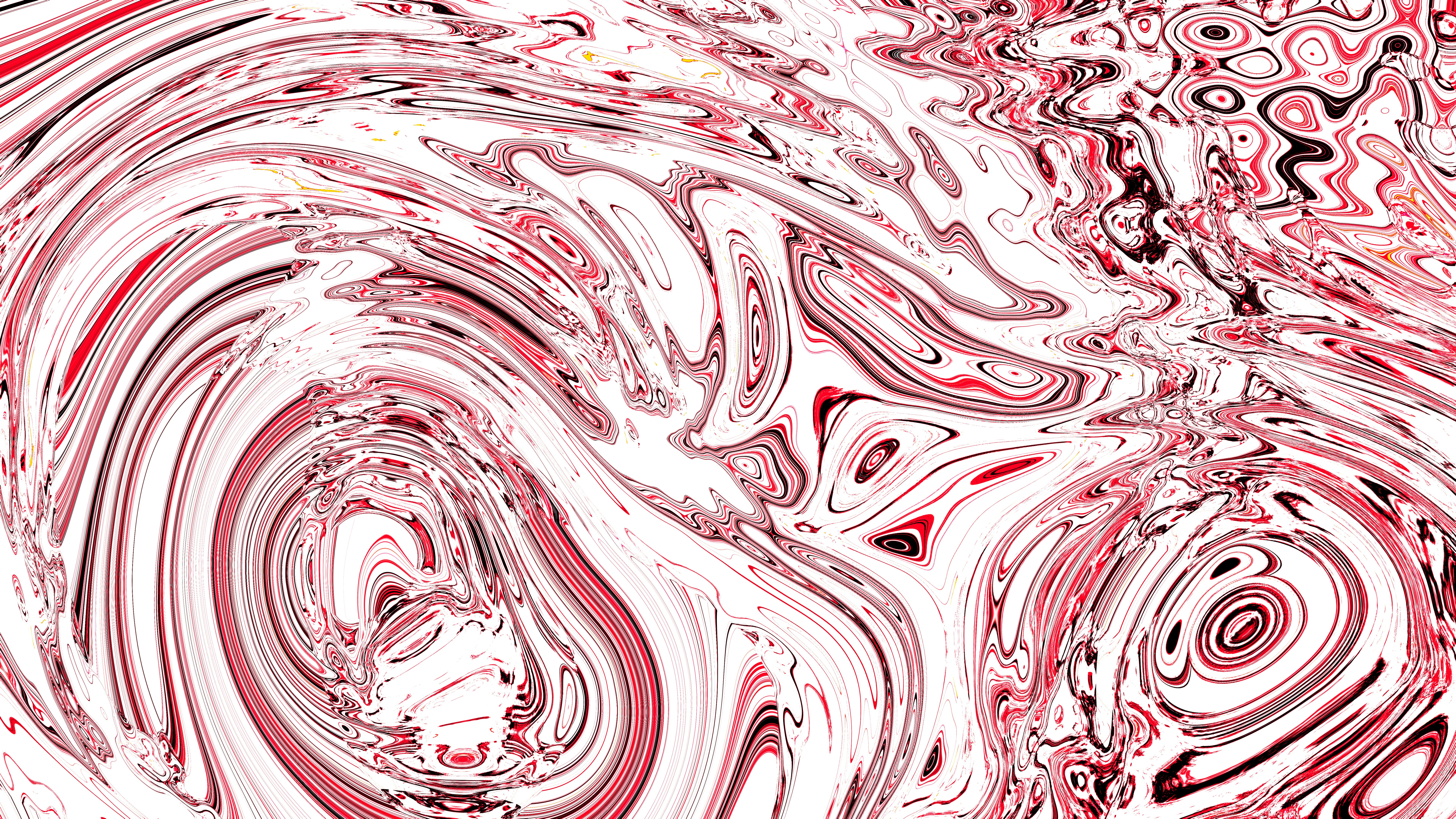 Beyaz bir tişörtün üzerindeki taze karpuz suyu lekesi ve leke çıkarma işlemi.