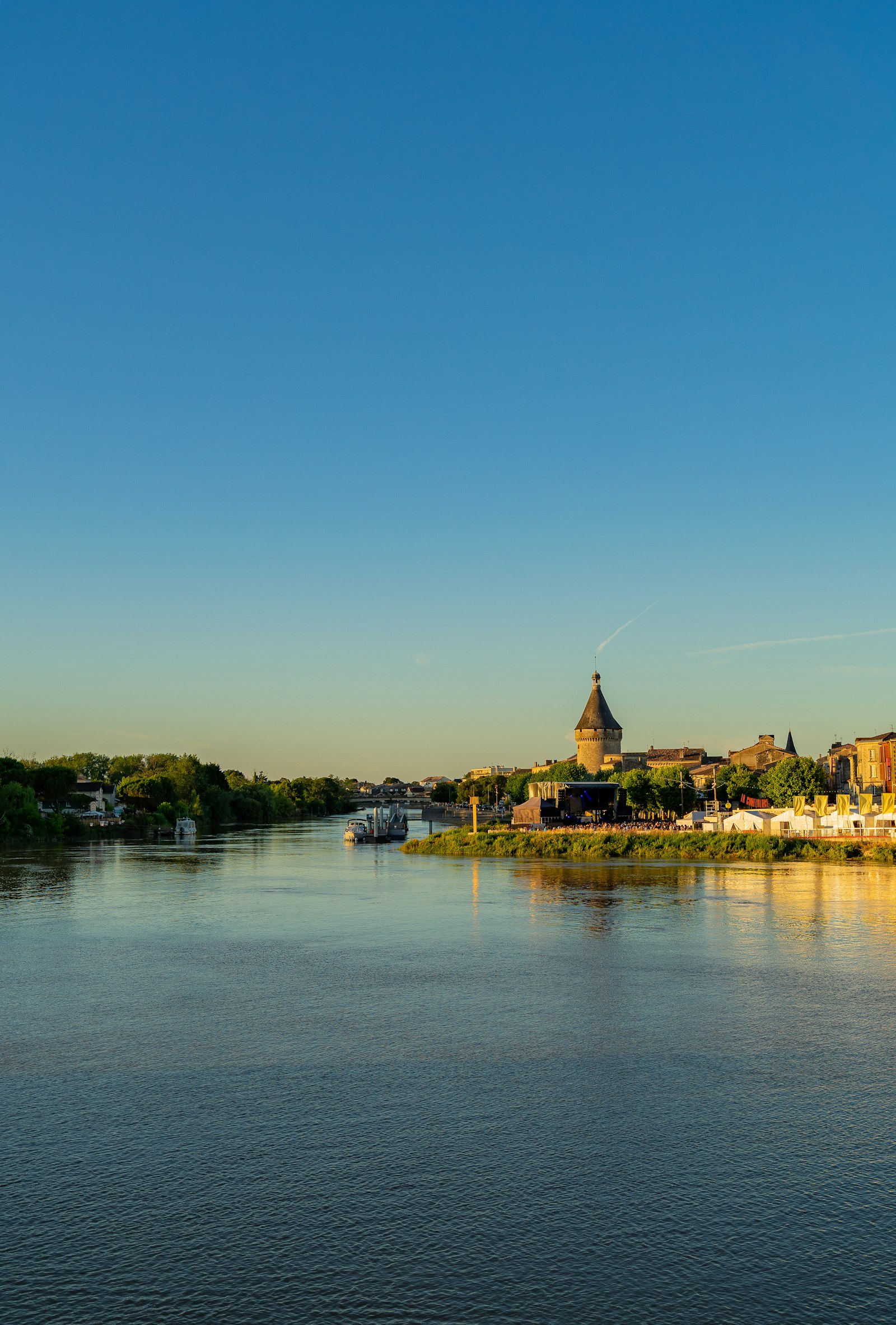 Marché immobilier Libourne 2026 : prix, quartiers et le paradoxe d'une bastide 46 % moins chère que Bordeaux, aux portes des vignobles les plus chers du monde