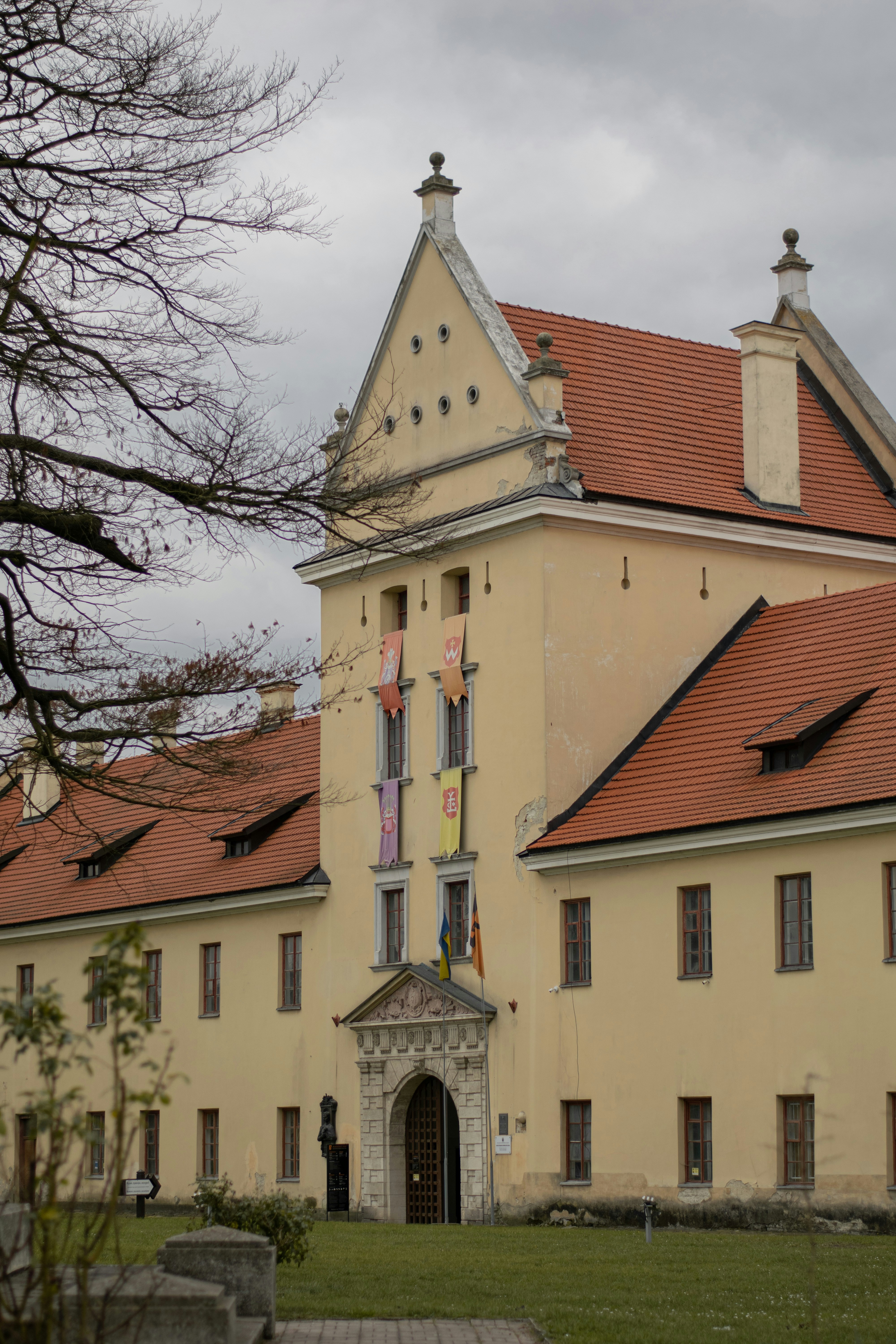 Photo by karynaviktori