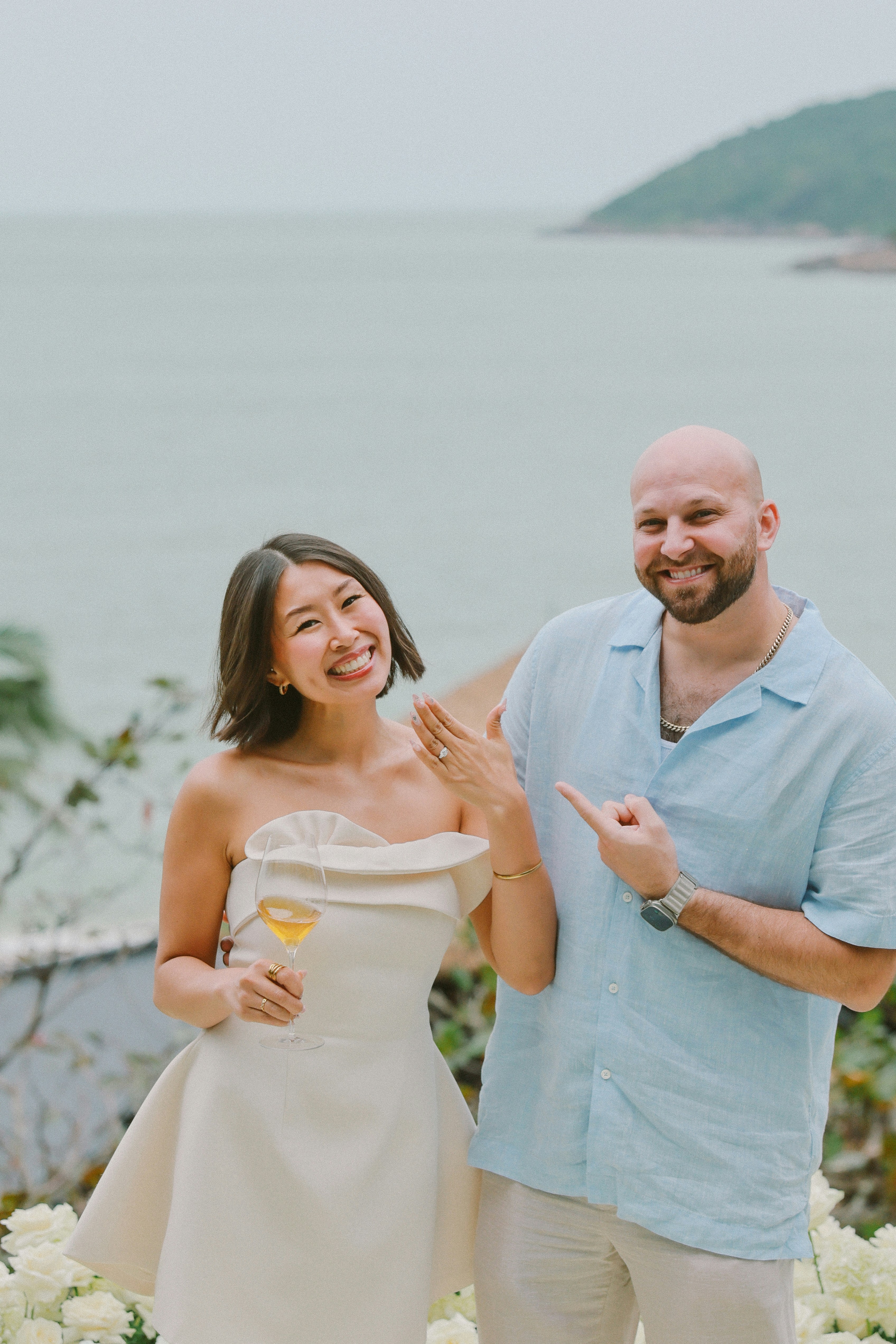 wedding couple candid shot, ilustrasi artikel Capture Your Big Day: A Guide to Hiring a Wedding Content Creator 8