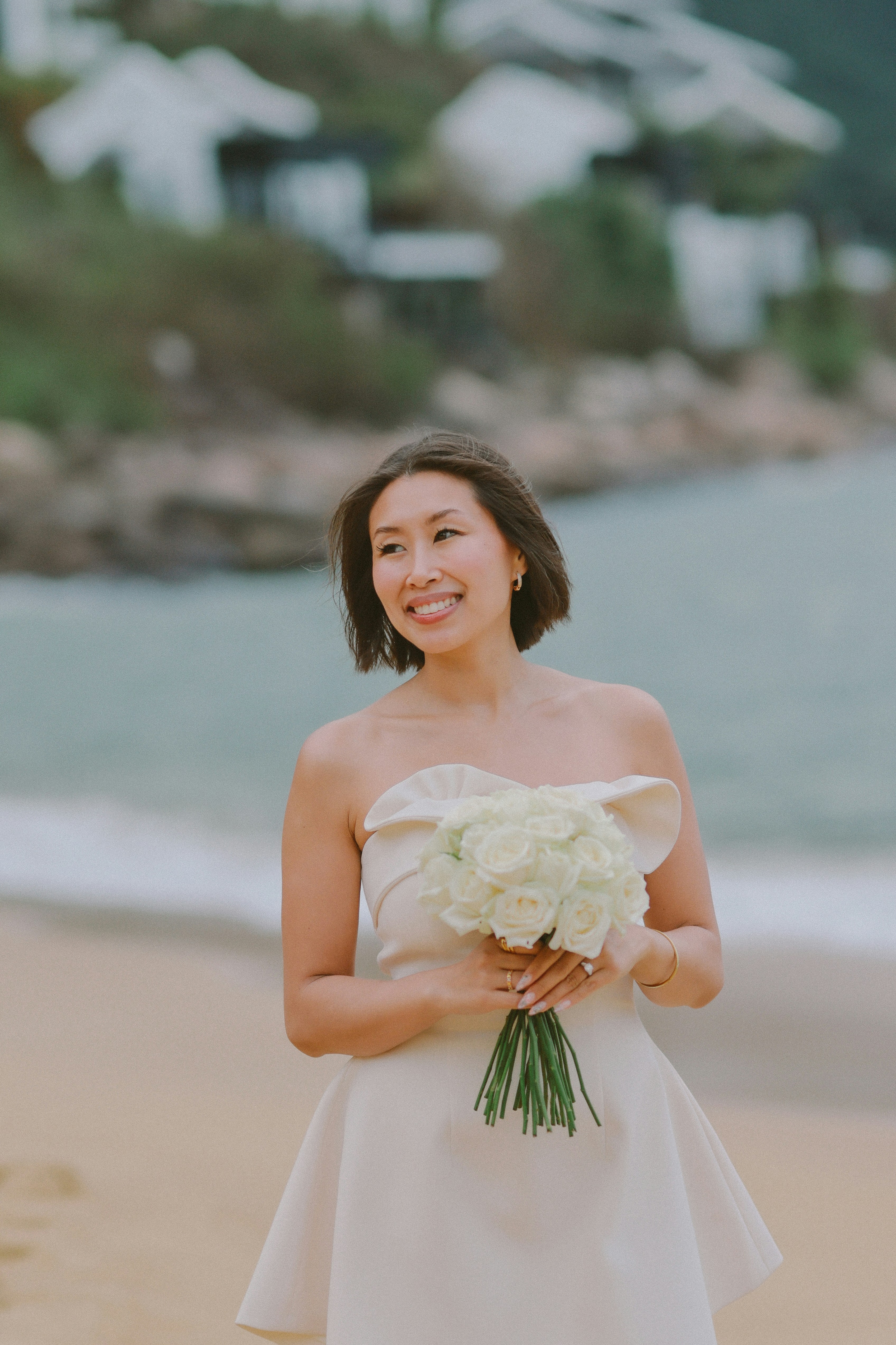 modern wedding wallpaper, wallpaper, Bridal Power Suit: A Modern Wedding Trend 4