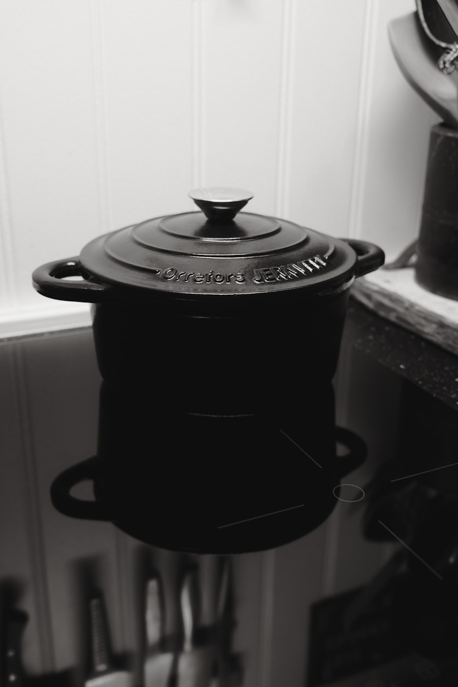 Enameled Dutch Oven