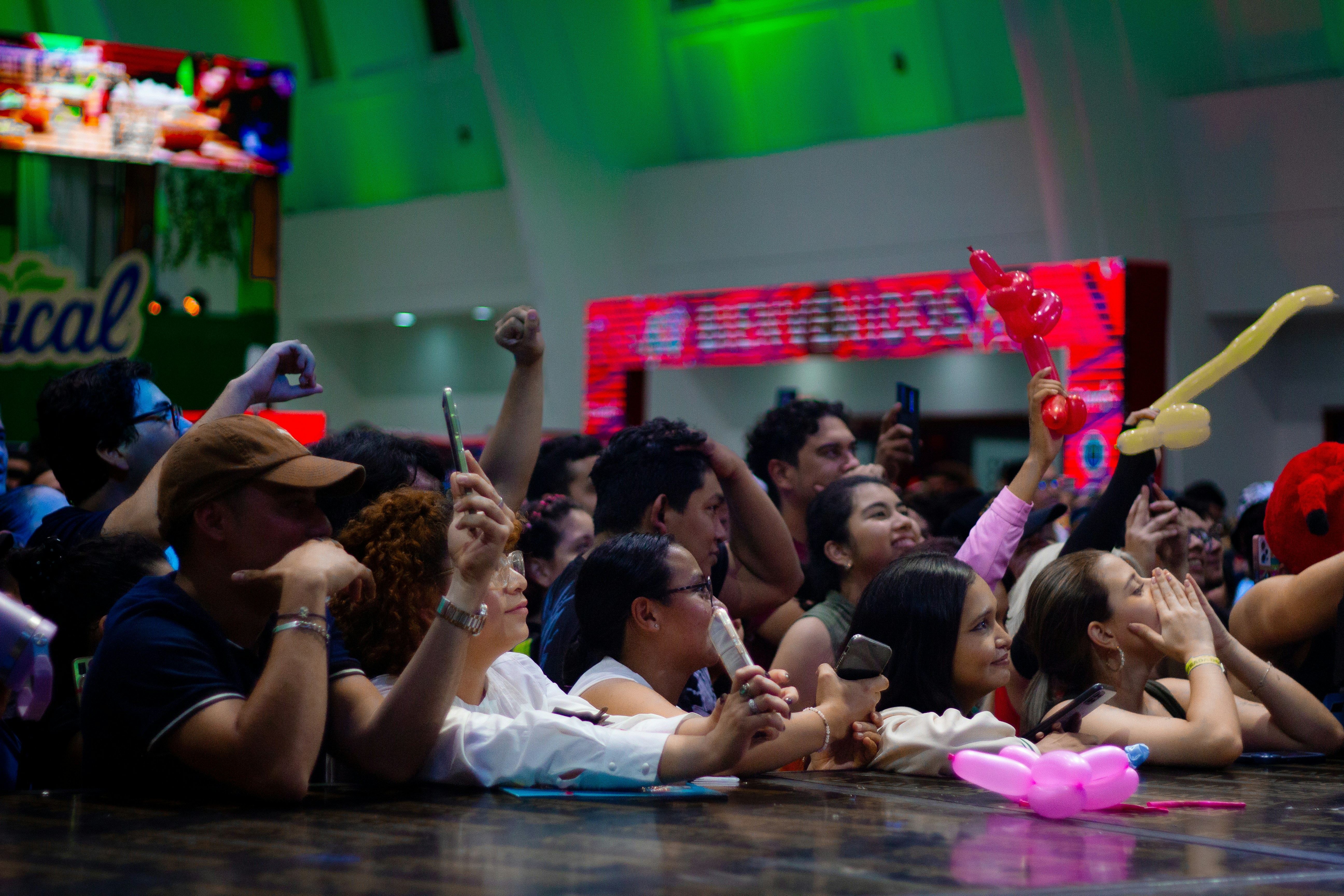 Fan Engagement in 2026: Using Personalization & Edge Signals to Grow Women’s Sport Audiences