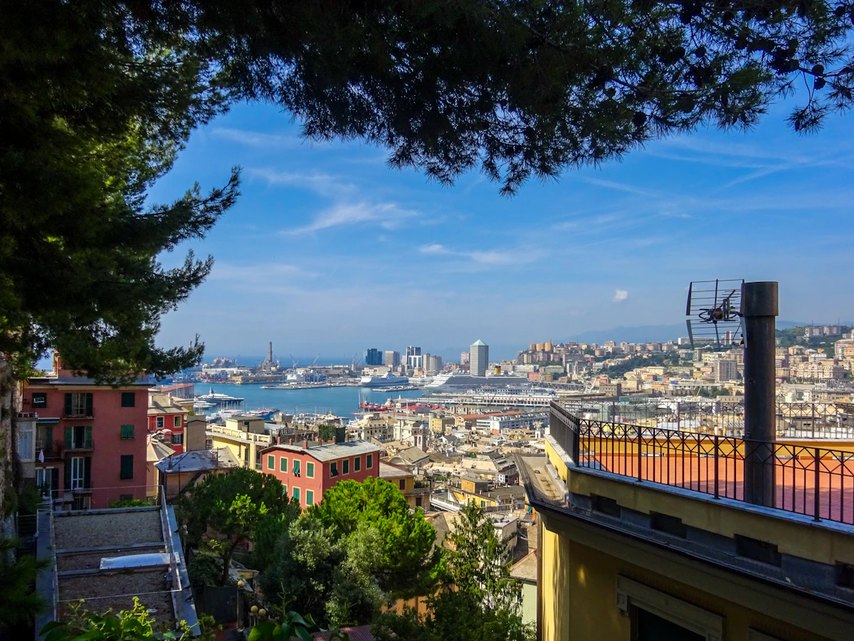 Janov: Perla Ligurie volá! Objevte kouzlo italského přístavu 🇮🇹✨